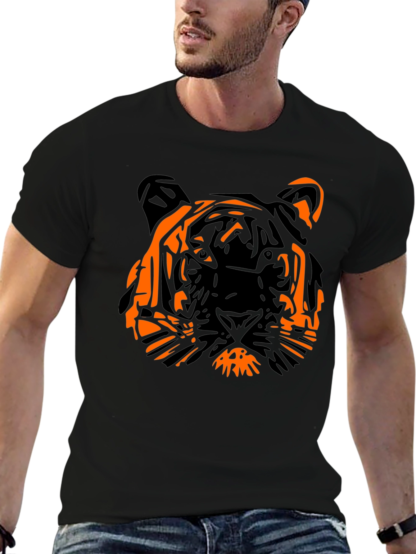 Bold Tiger Graphic Tee - Black