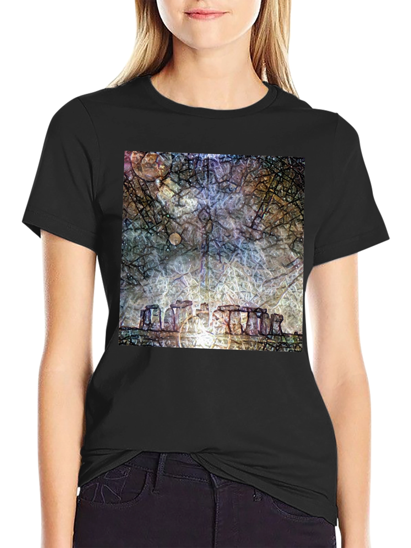 Stonehenge Art T-Shirt - Modern Graphic Tee
