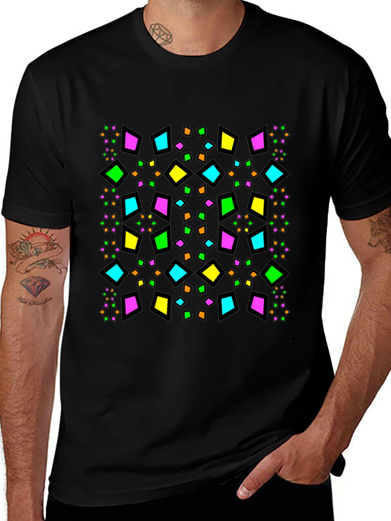 Geometric Diamond Pattern Black T-Shirt