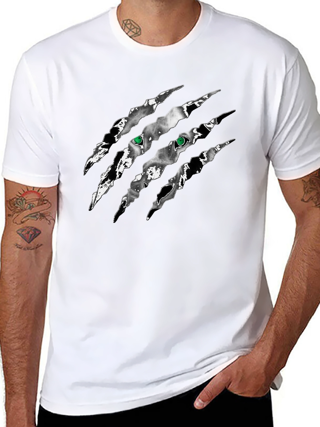 Claw Scratch Graphic T-Shirt - Black