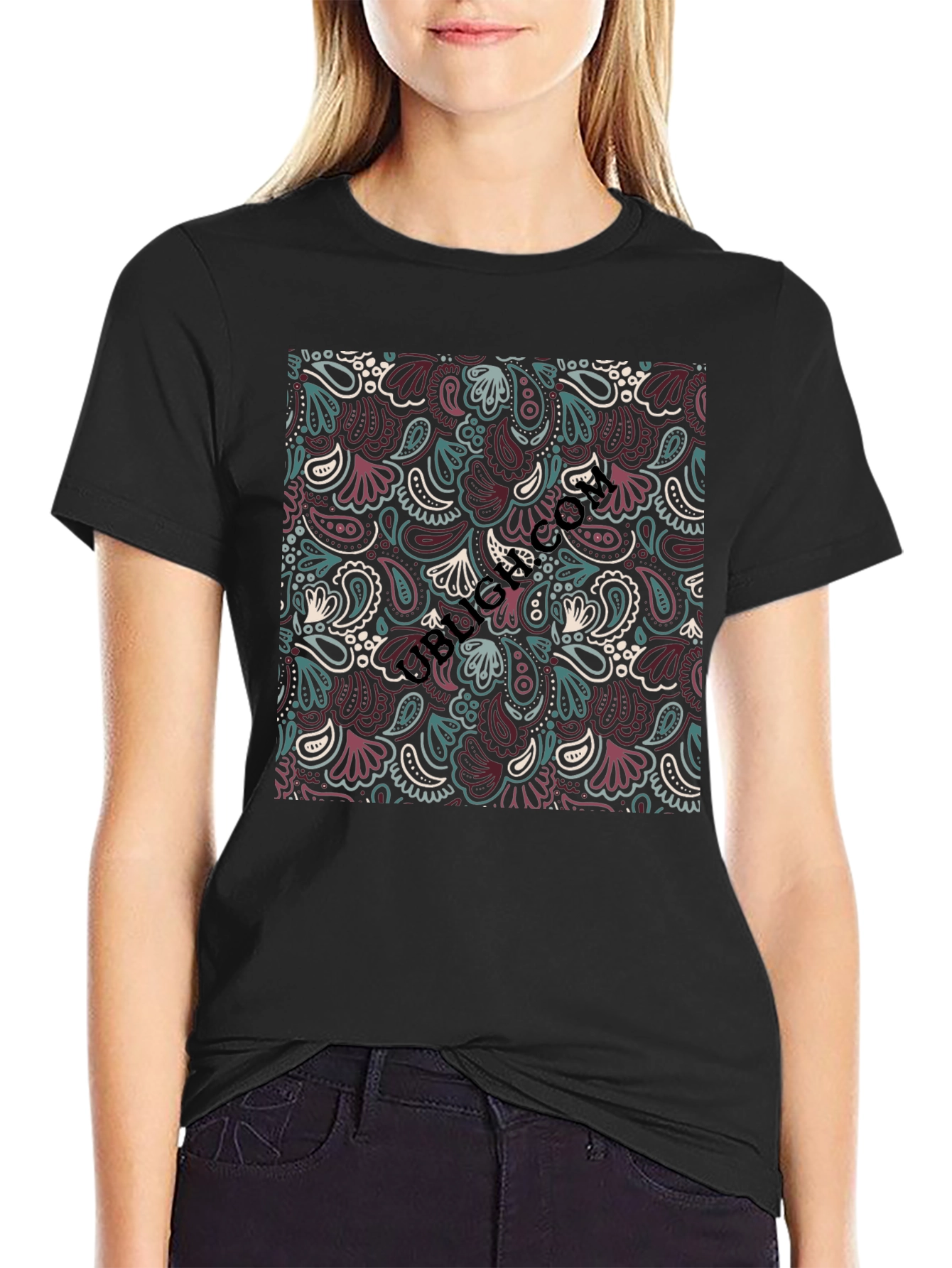 Paisley Patterned Tee - Stylish Black T-Shirt