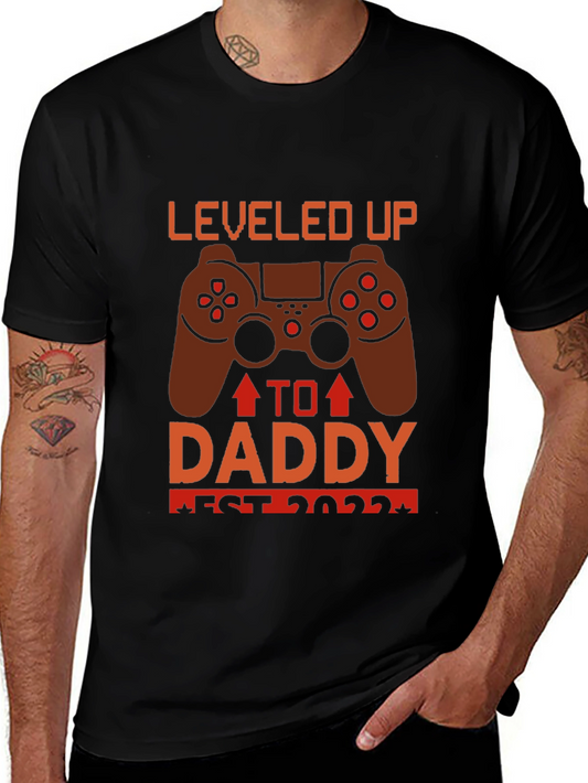 Leveled Up To Daddy Est 2022 Gamer T-Shirt