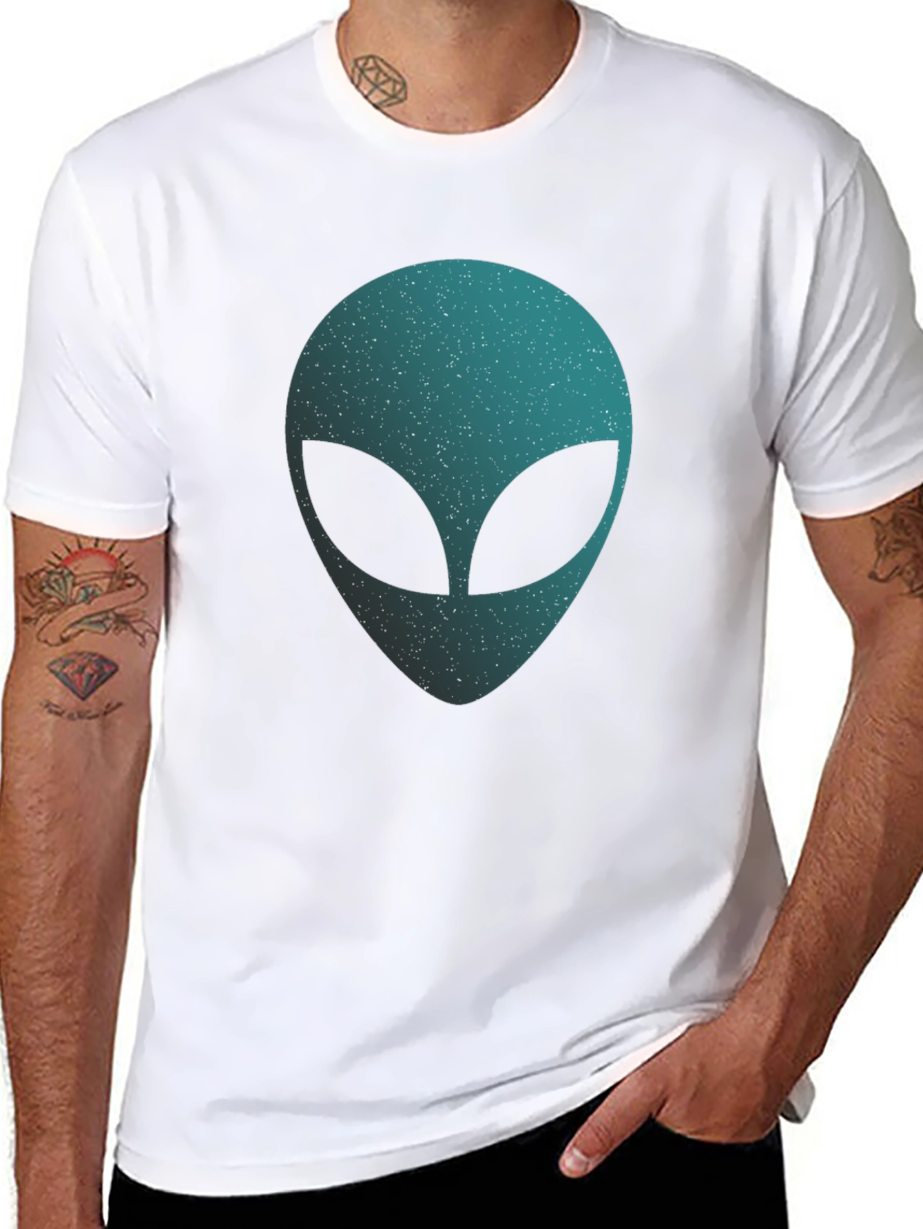 Alien Head Graphic T-Shirt - Black Crew Neck