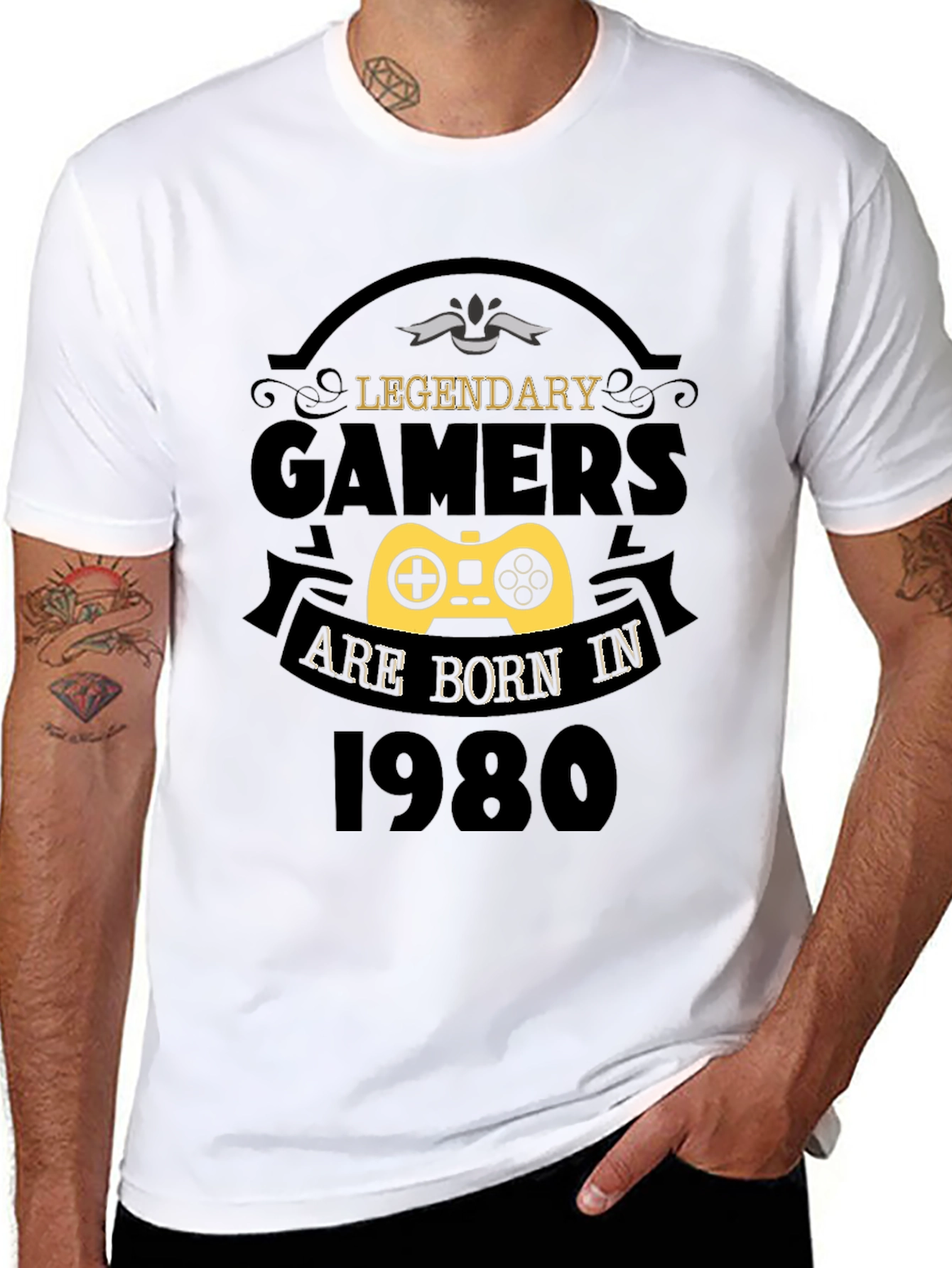 Legendary Gamers Born in 1980 Black T-Shirt