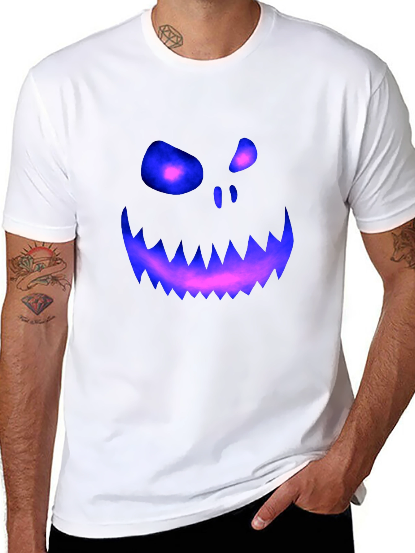 Halloween Graphic Tee: Scary Glowing Pumpkin Face
