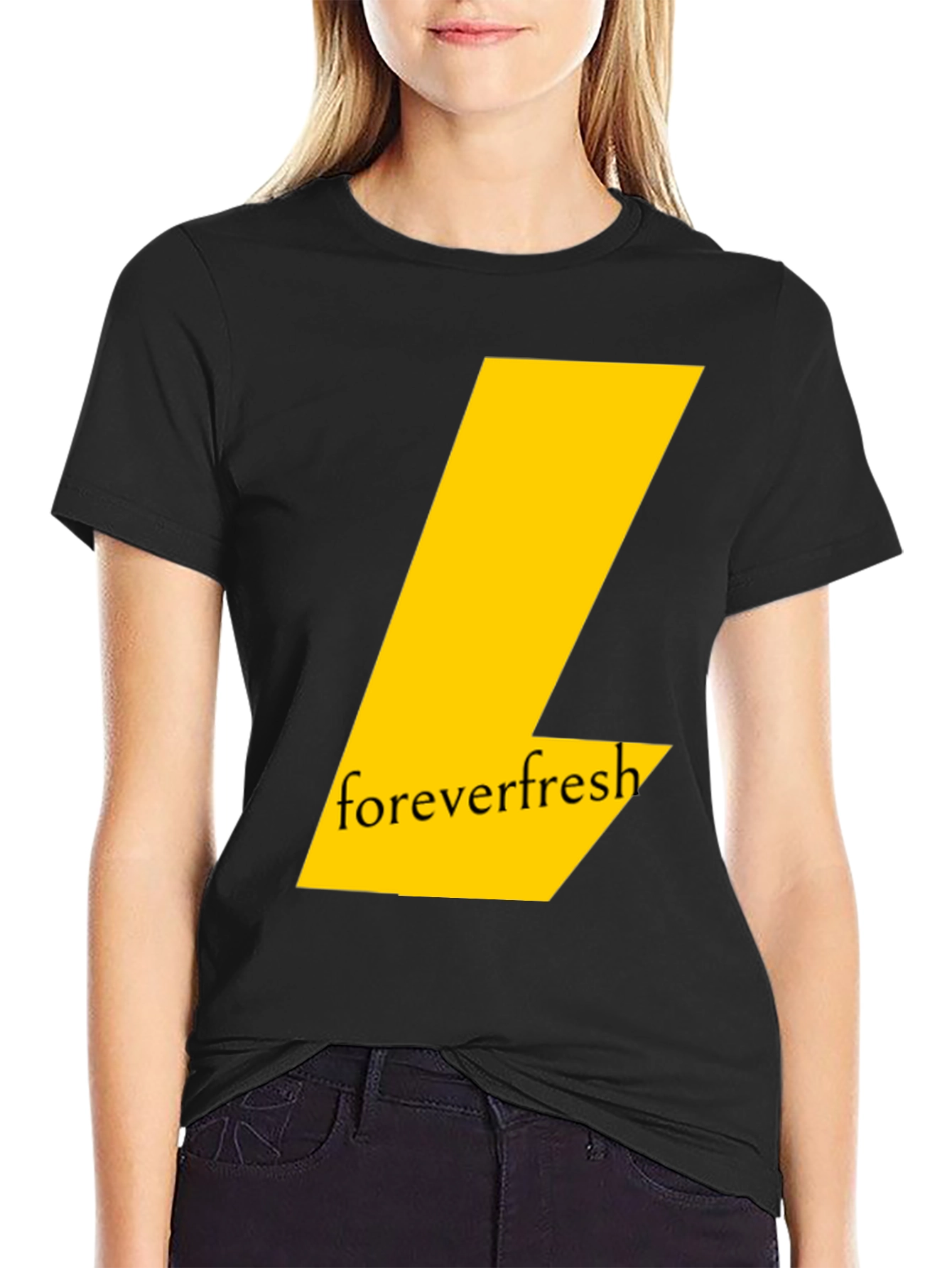 Forever Fresh Black T-Shirt: Modern Graphic Tee
