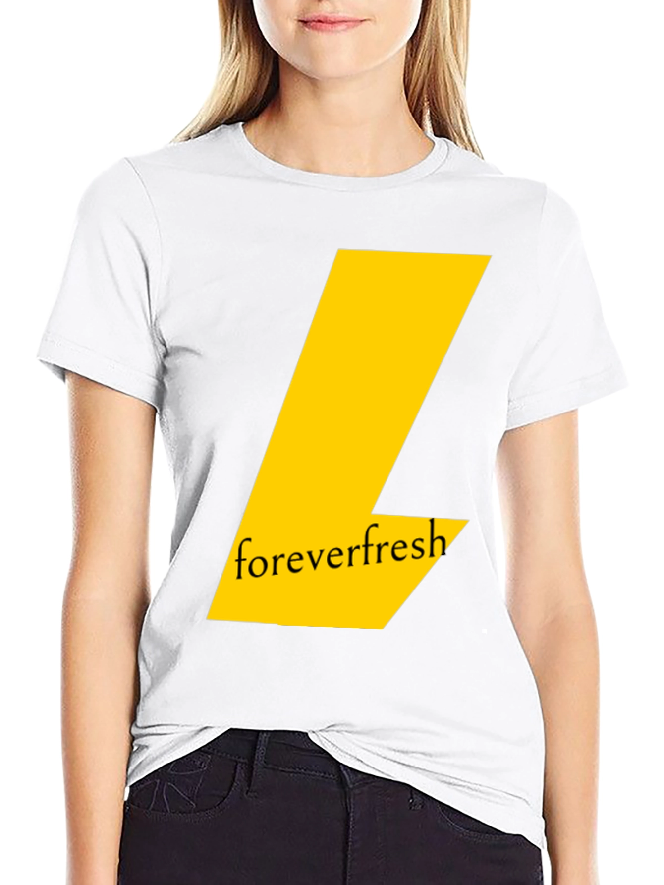 Forever Fresh Black T-Shirt: Modern Graphic Tee