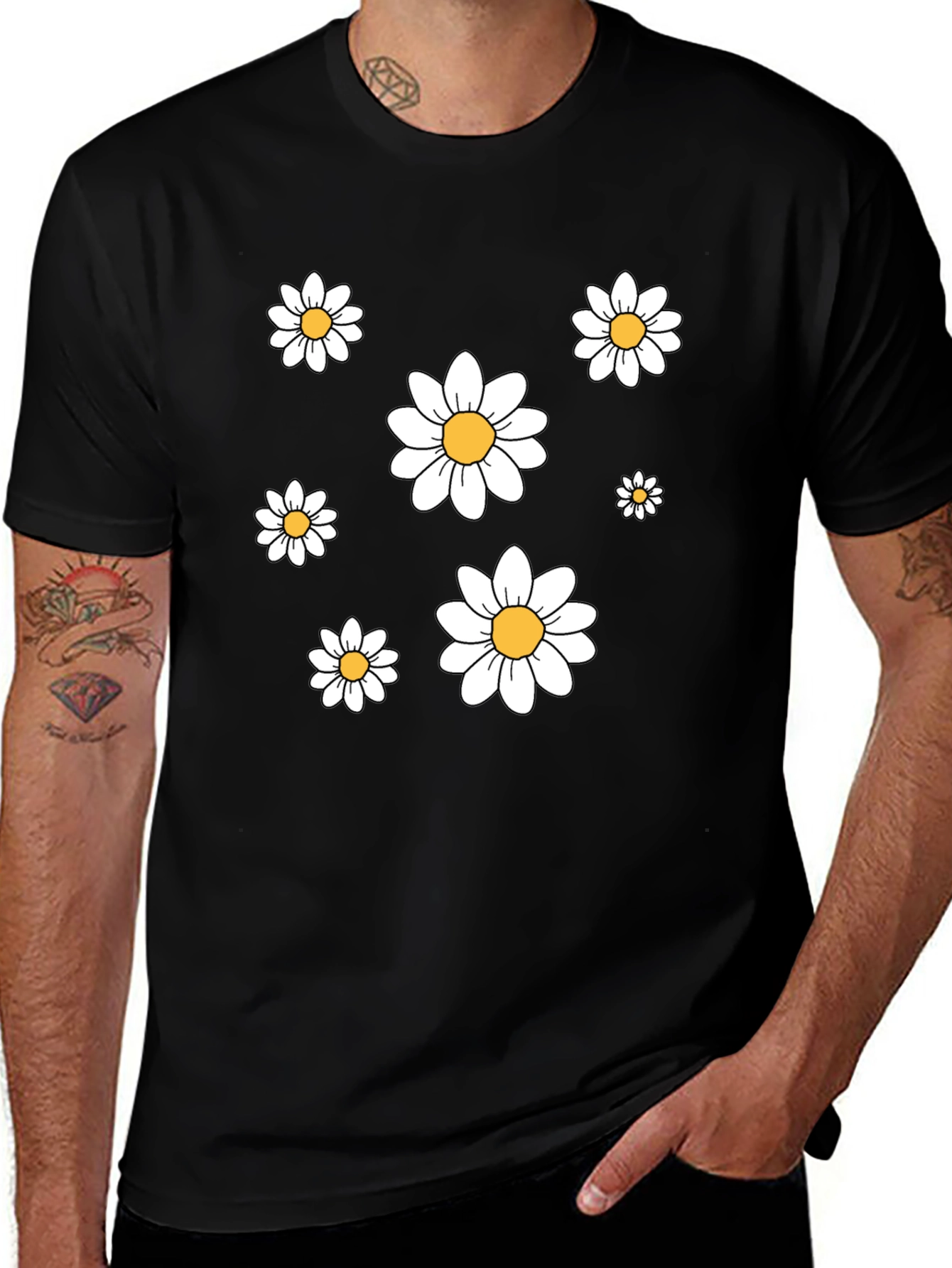 Daisy Print Crew Neck T-Shirt - Casual Comfort