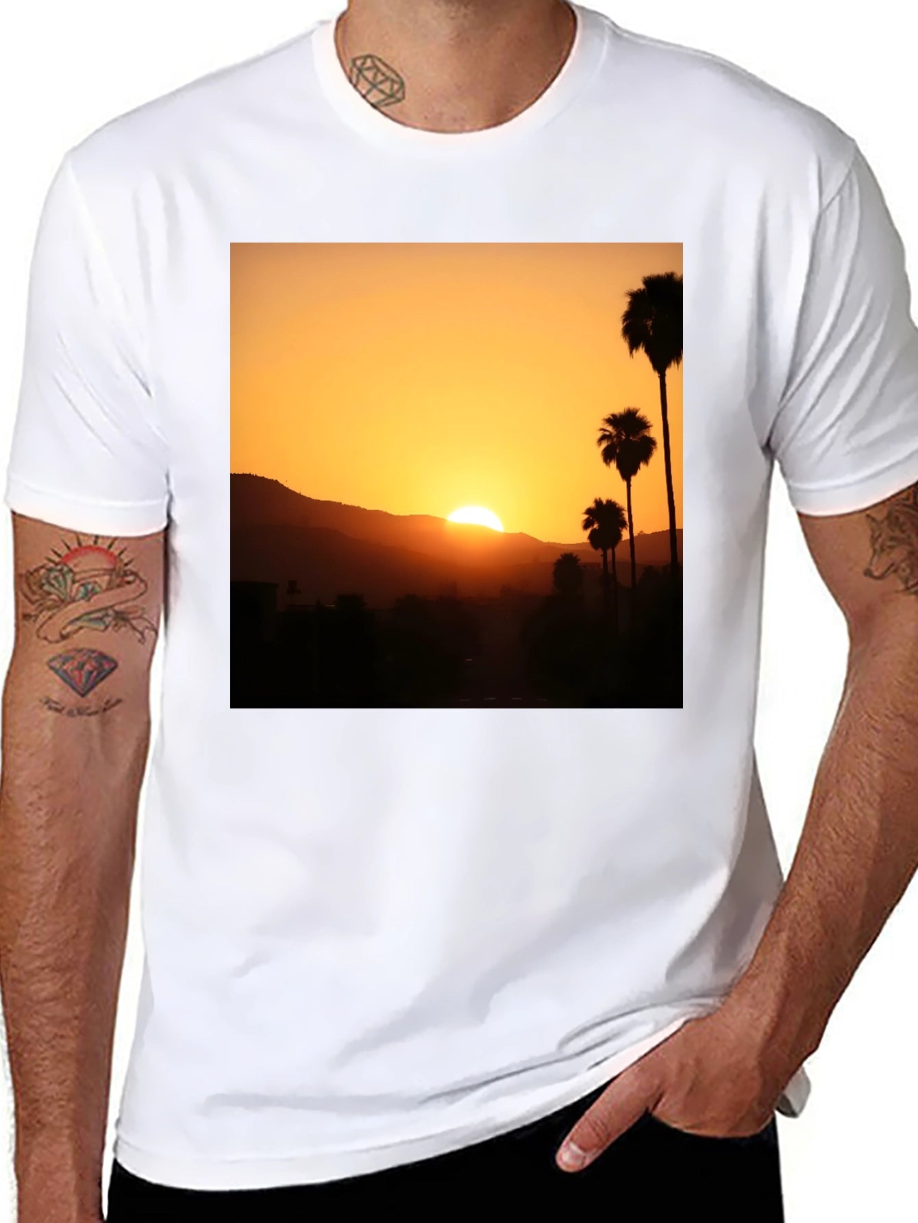 Sunset Palm Tree Graphic T-Shirt - Stylish Black Tee