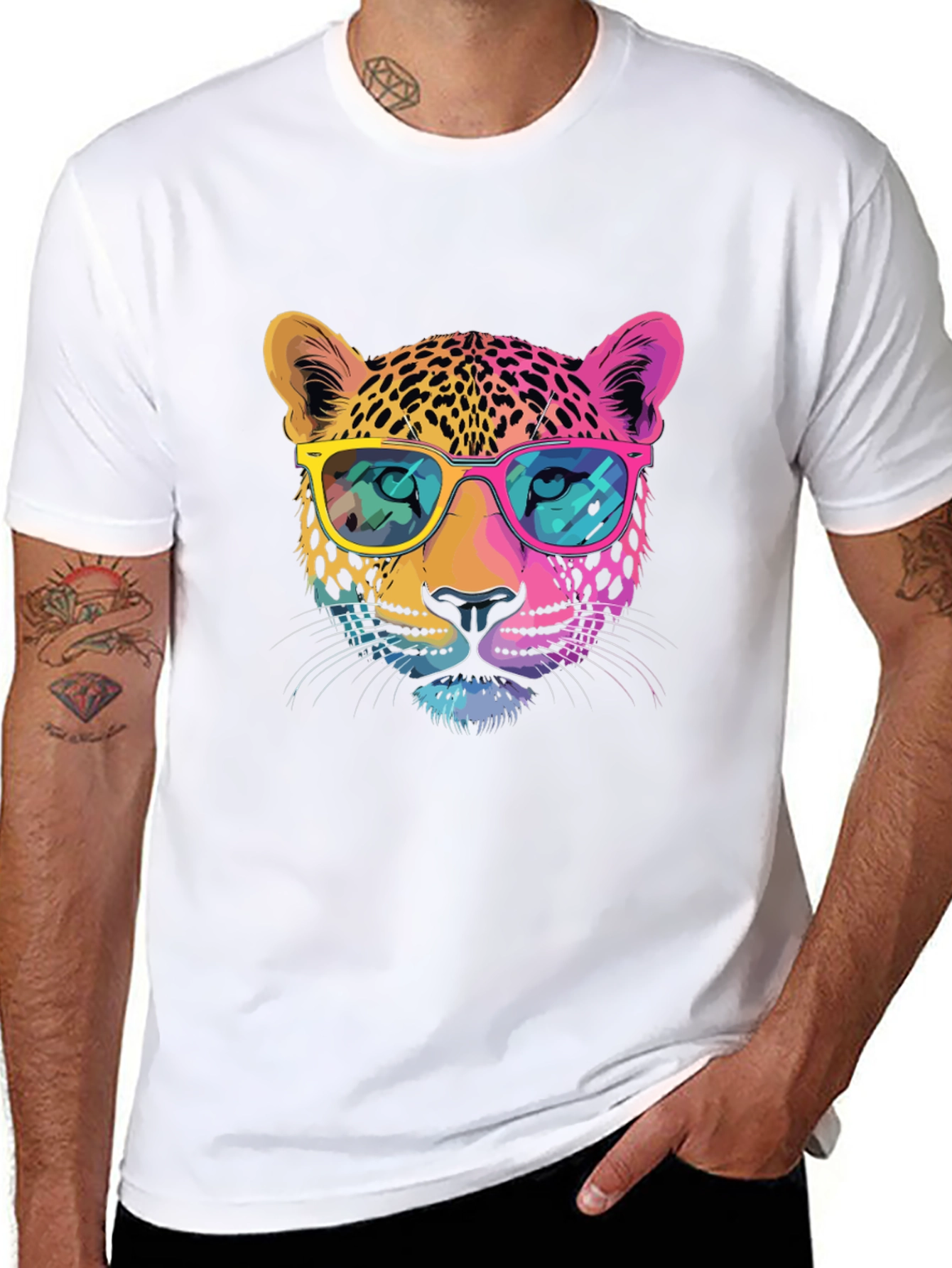 Cool Cat Tee: Graphic Leopard Print T-Shirt