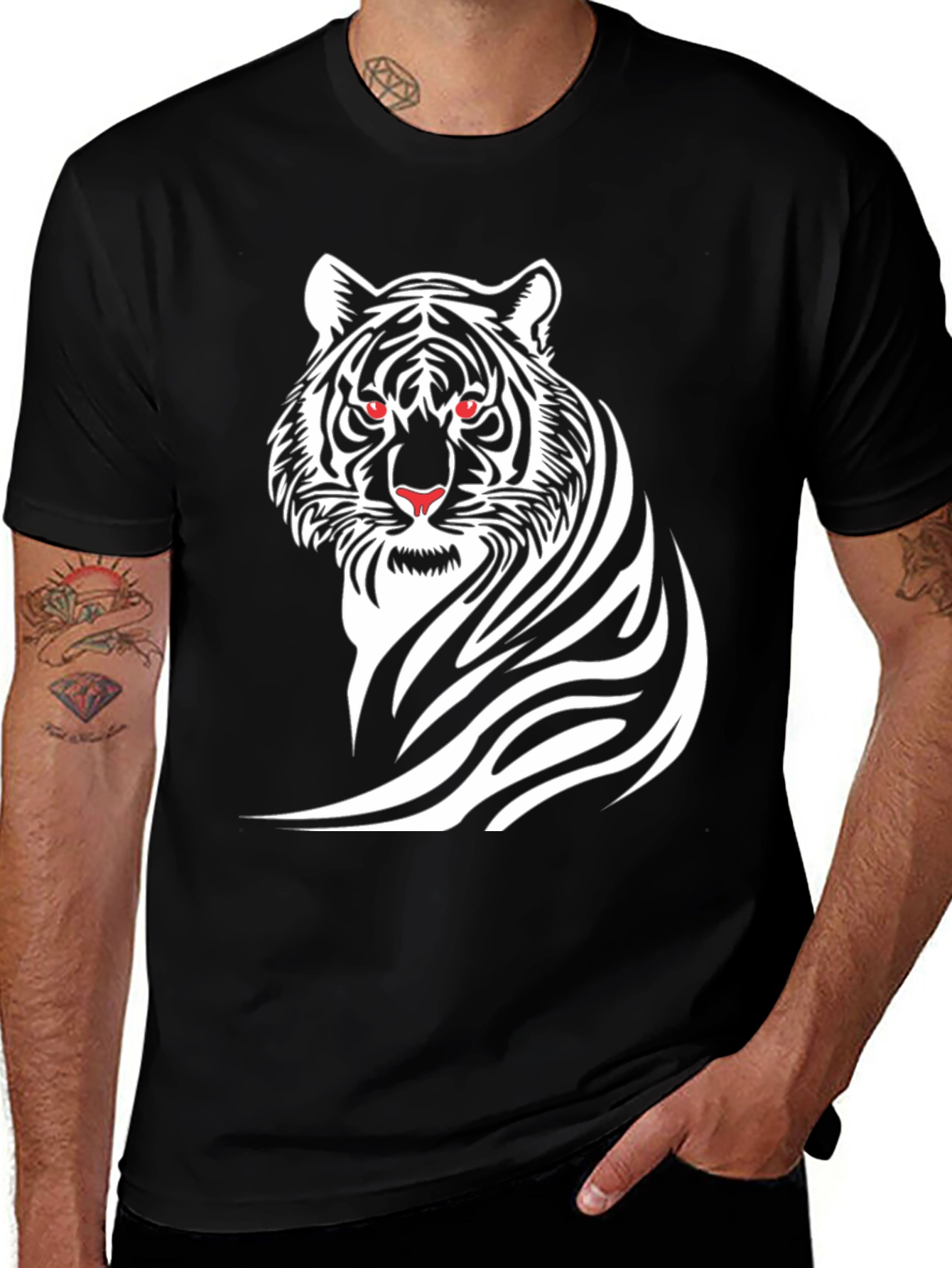 Tiger Graphic Black T-Shirt - Bold Animal Design