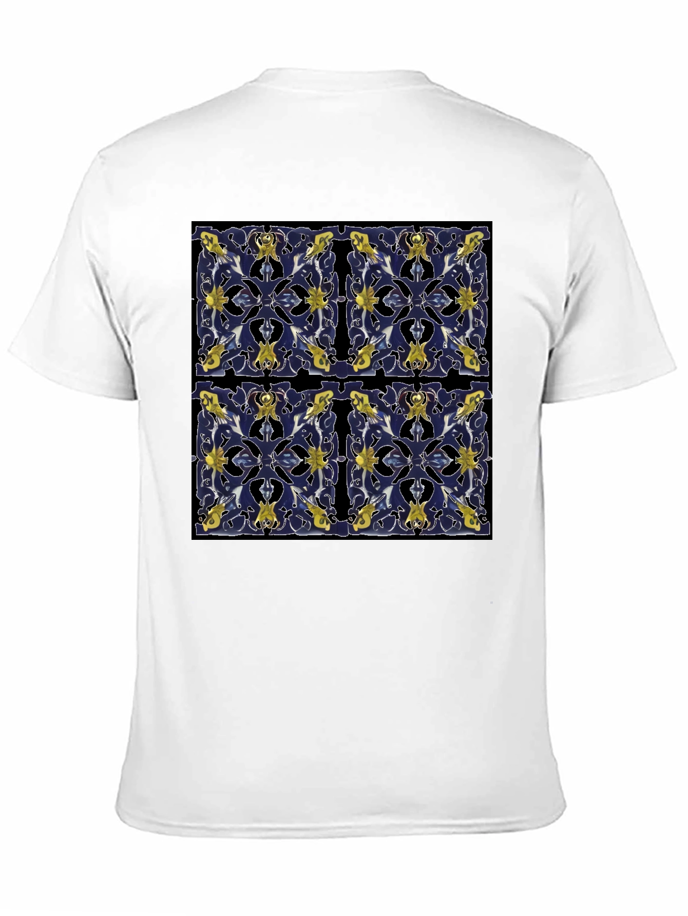 Azulejo Pattern Tee - Stylish Black T-Shirt