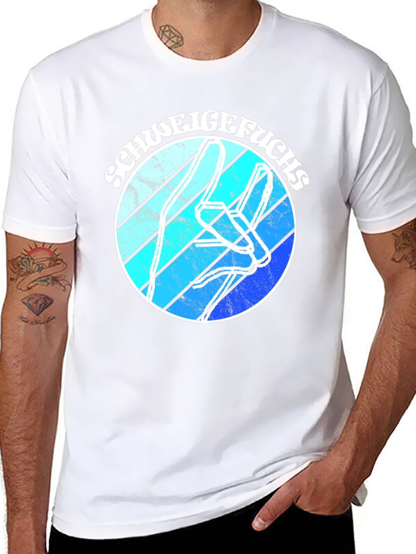 Schweigefuchs Graphic Tee - Stylish Comfort