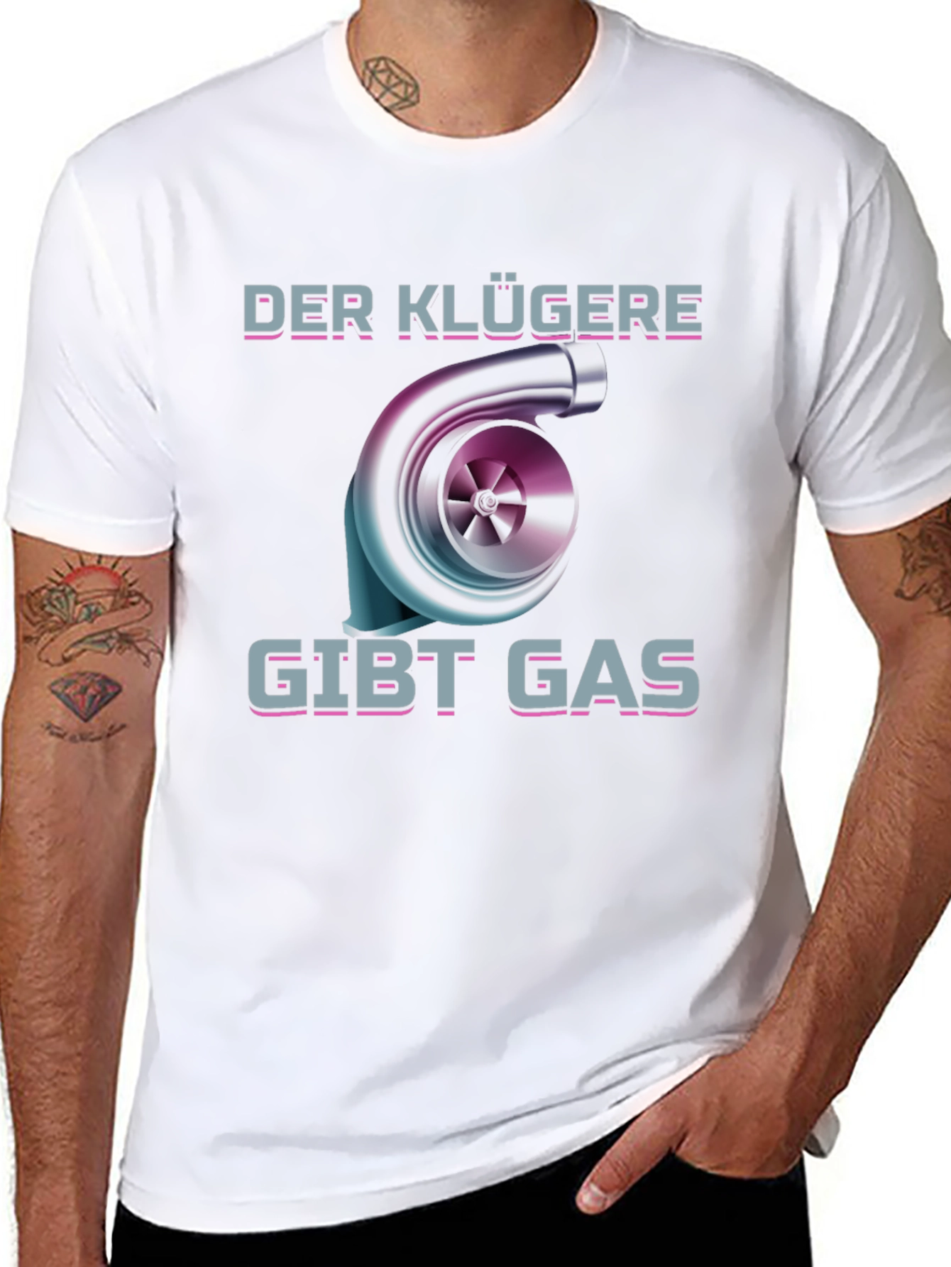 Der Klügere Gibt Gas T-Shirt Turbo Car Enthusiast Tee