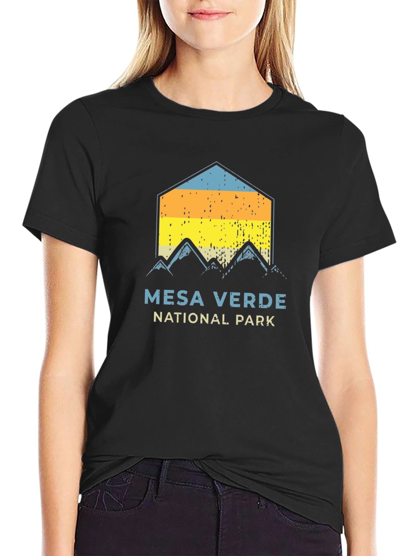 Mesa Verde National Park T-Shirt - Distressed Retro Design