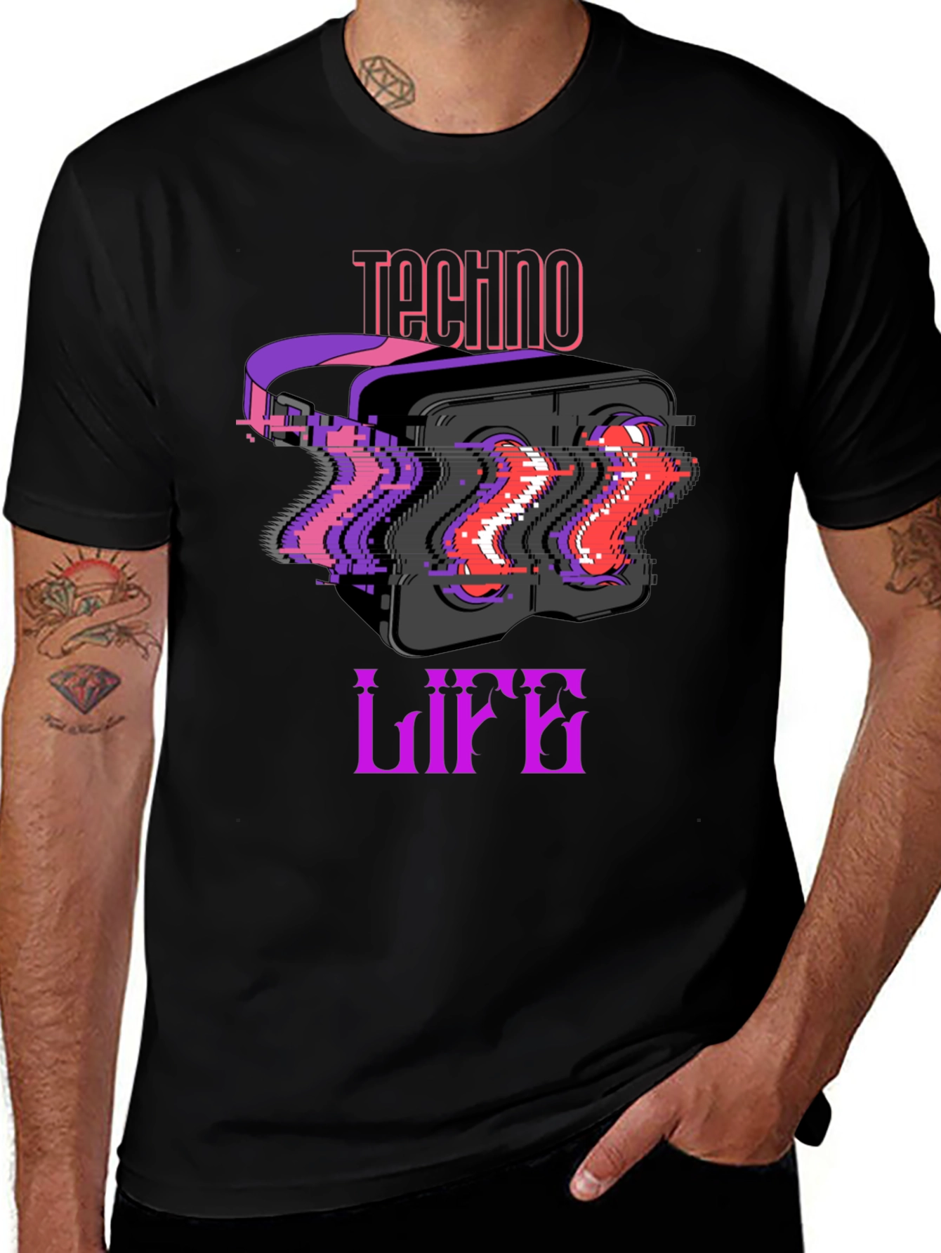 Techno Life VR Headset Glitch Graphic Black T-Shirt