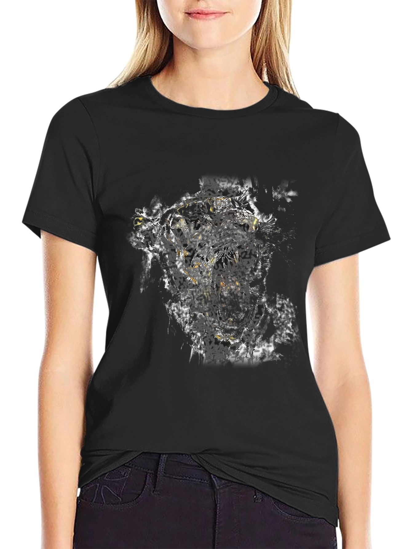 Tiger Graphic Black T-Shirt - Bold Animal Print Tee