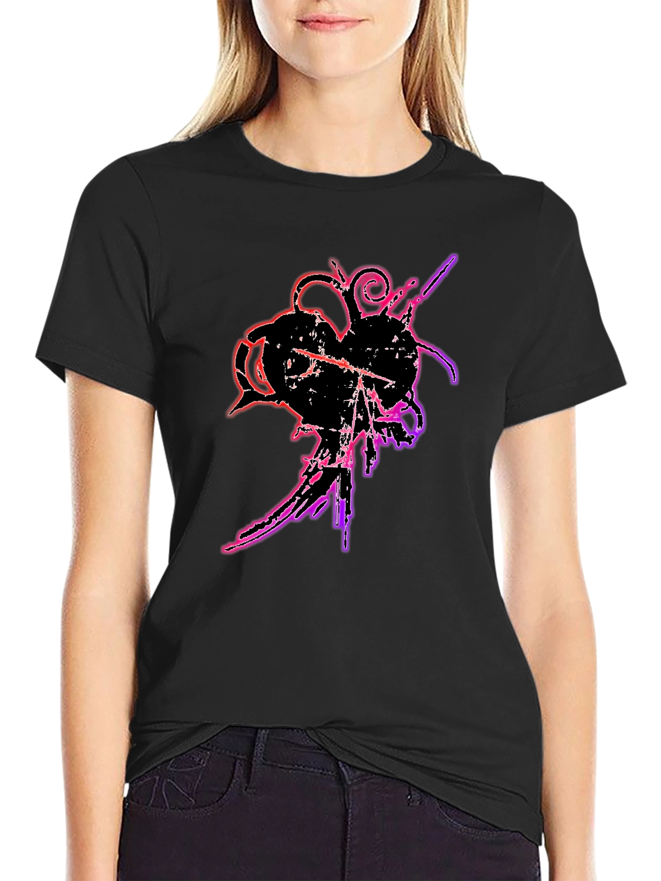 Grunge Heart T-Shirt - Edgy Graphic Tee