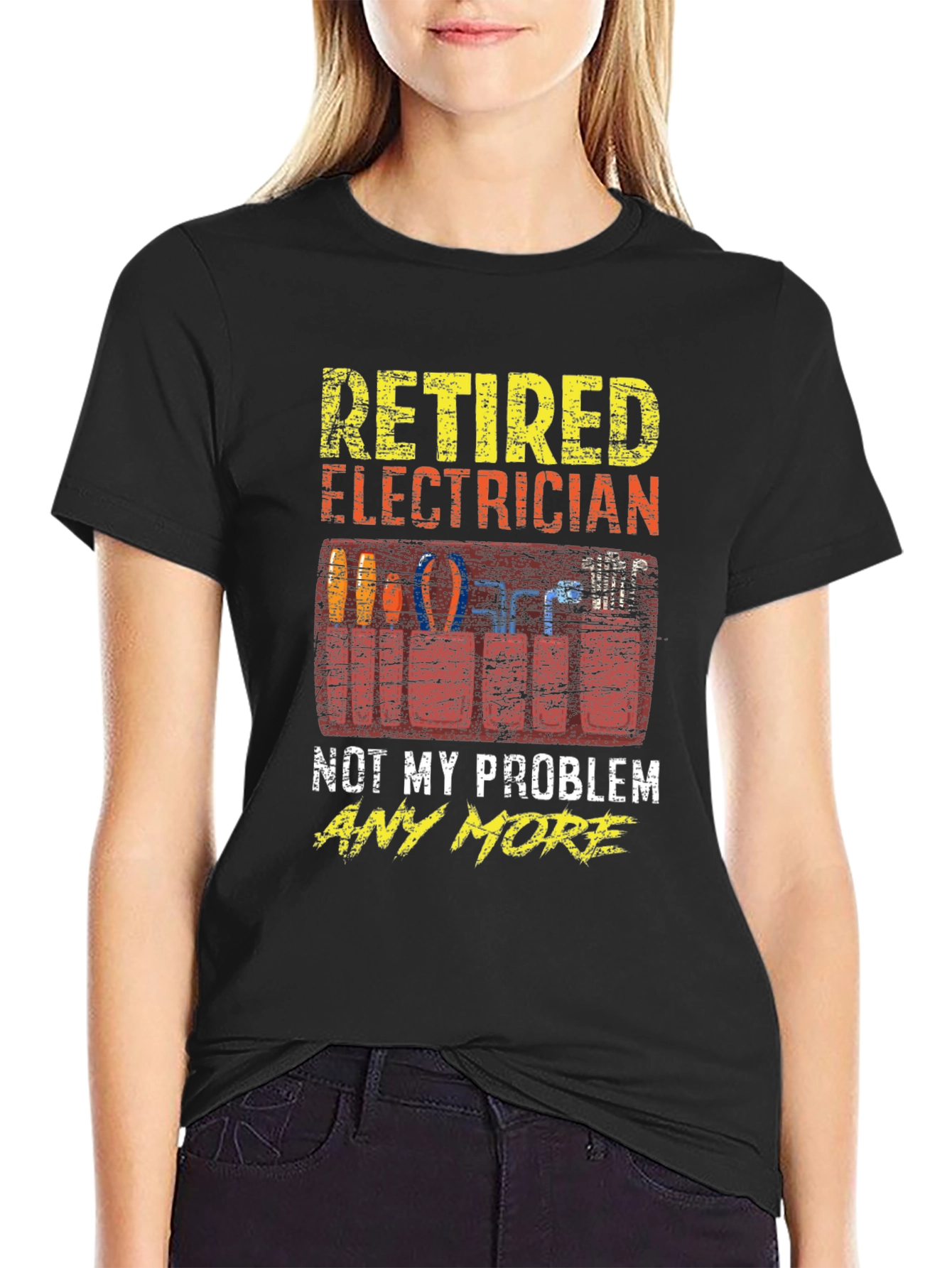 Retired Electrician T-Shirt - Funny Retirement Gift