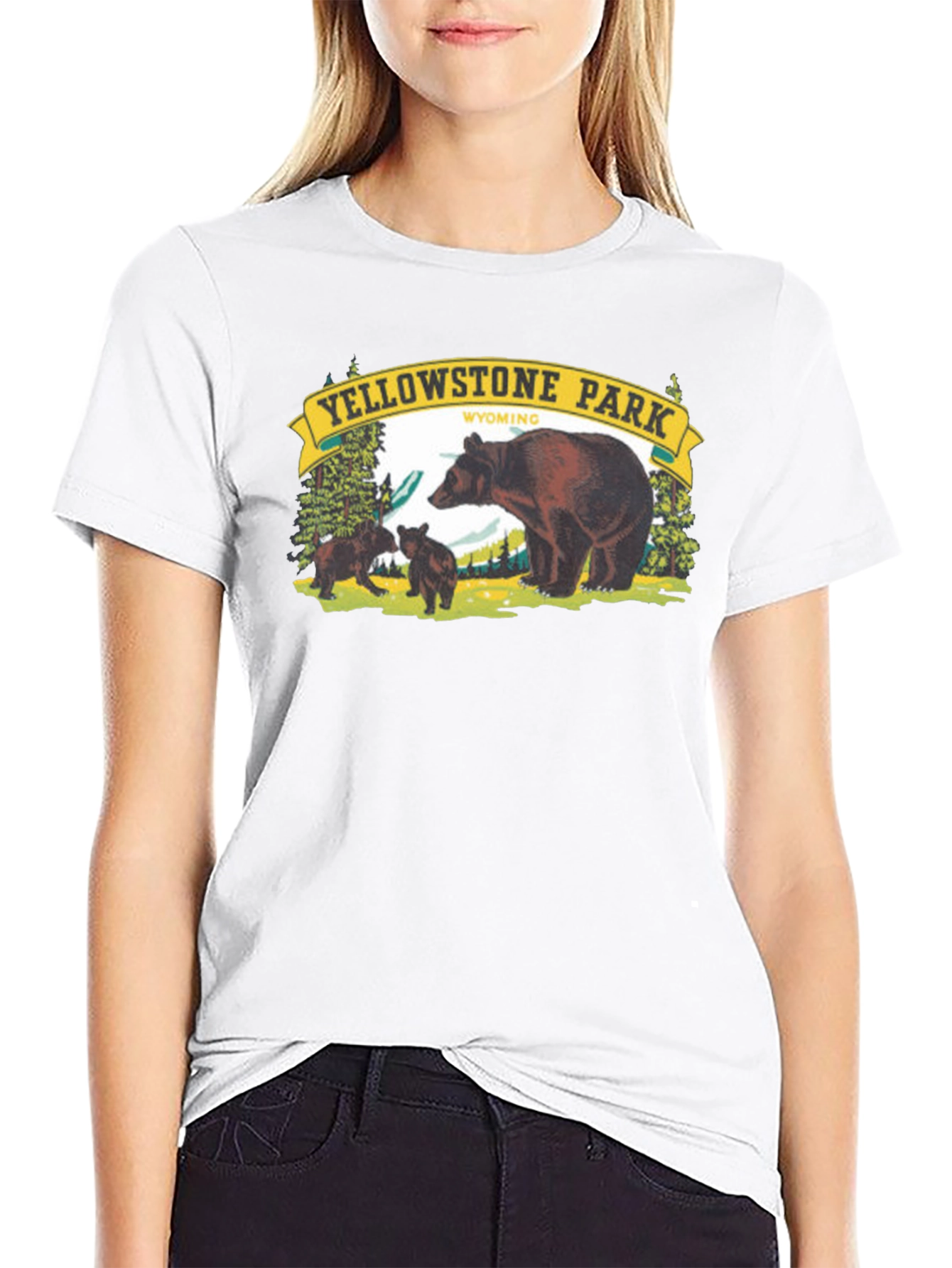 Yellowstone Park Graphic T-Shirt - Bear Family