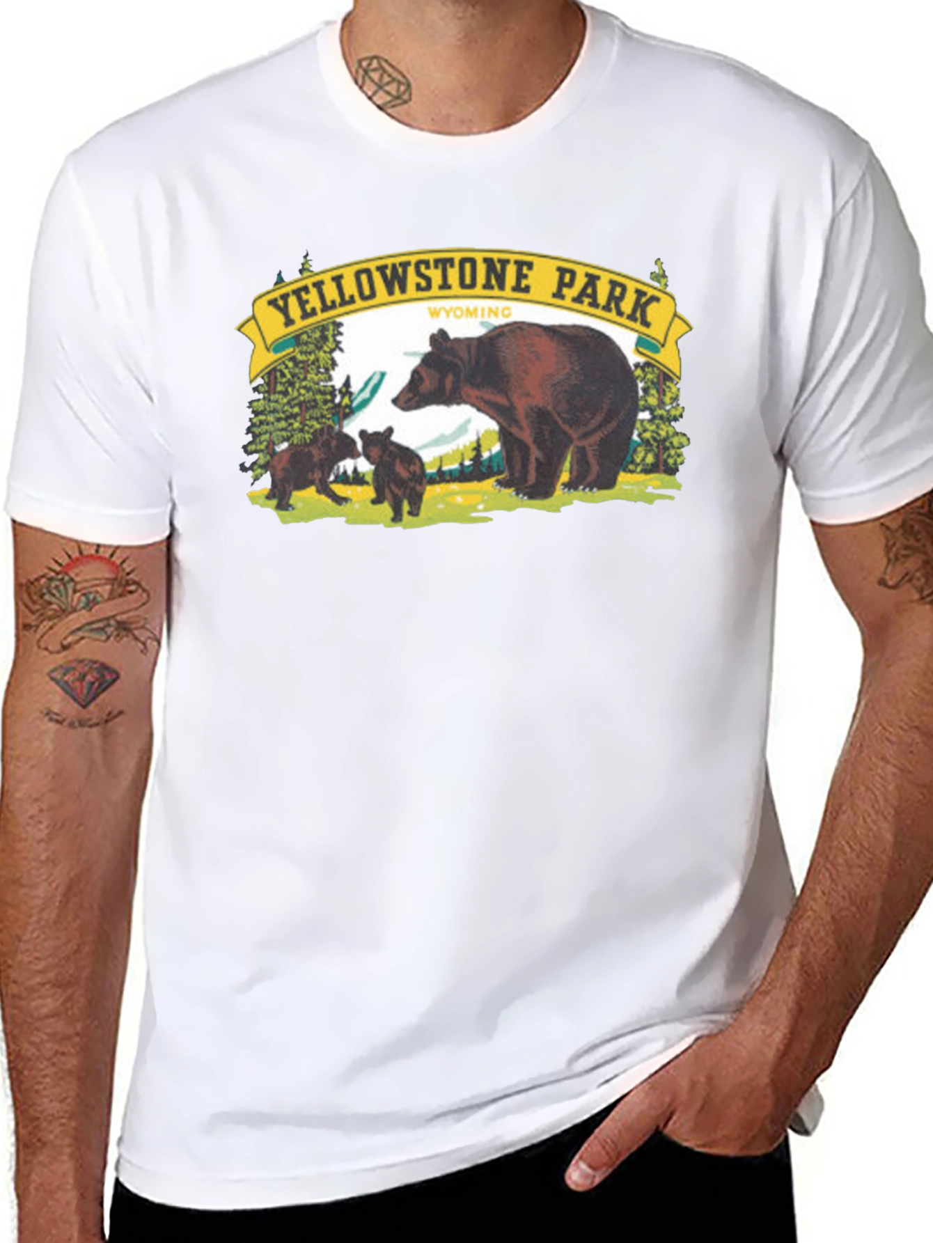 Yellowstone Park Graphic T-Shirt - Bear Family