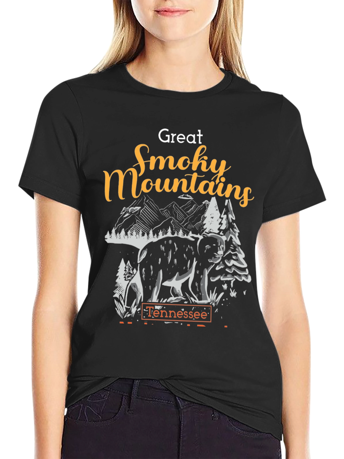 Great Smoky Mountains Tennessee Bear Graphic T-Shirt