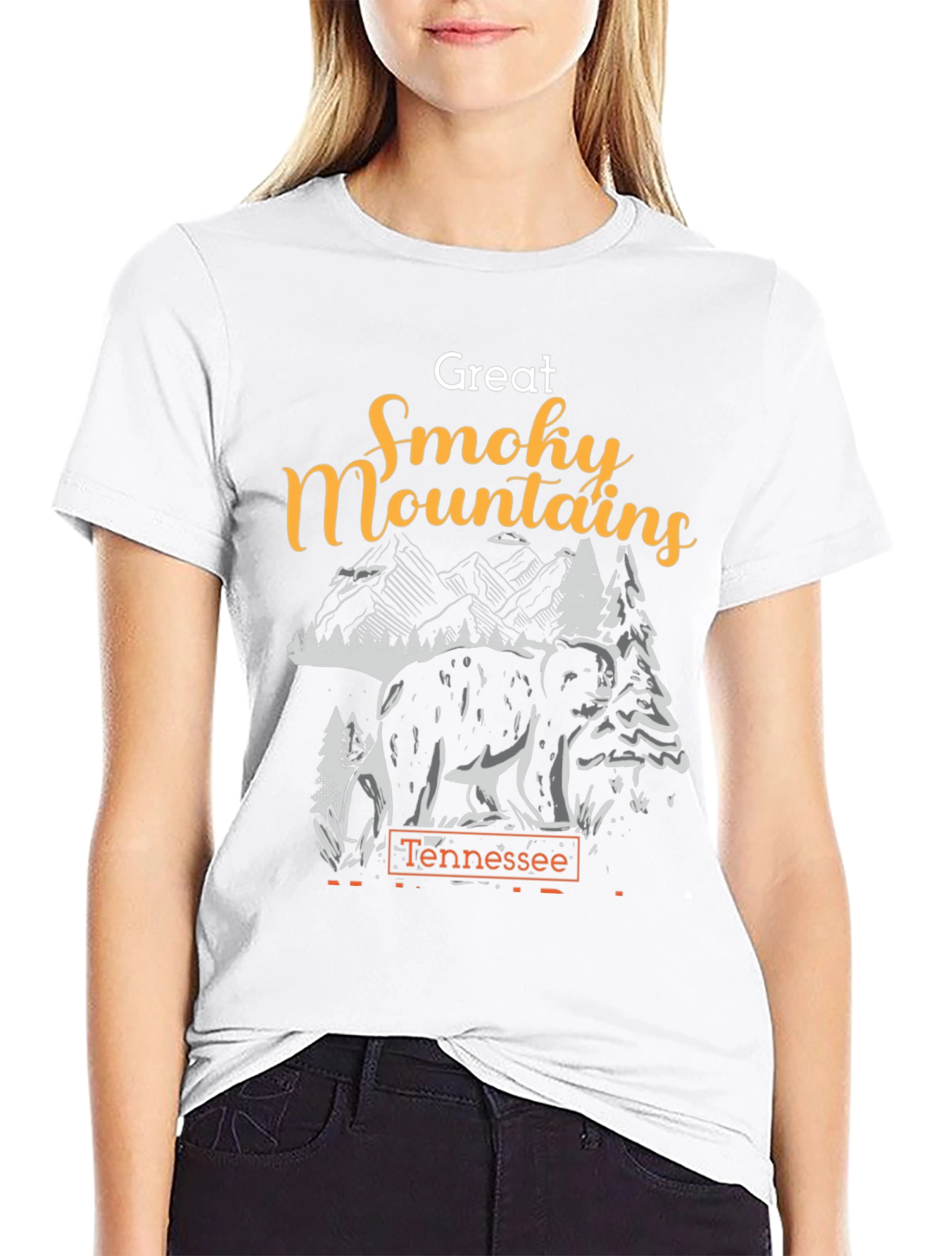 Great Smoky Mountains Tennessee Bear Graphic T-Shirt