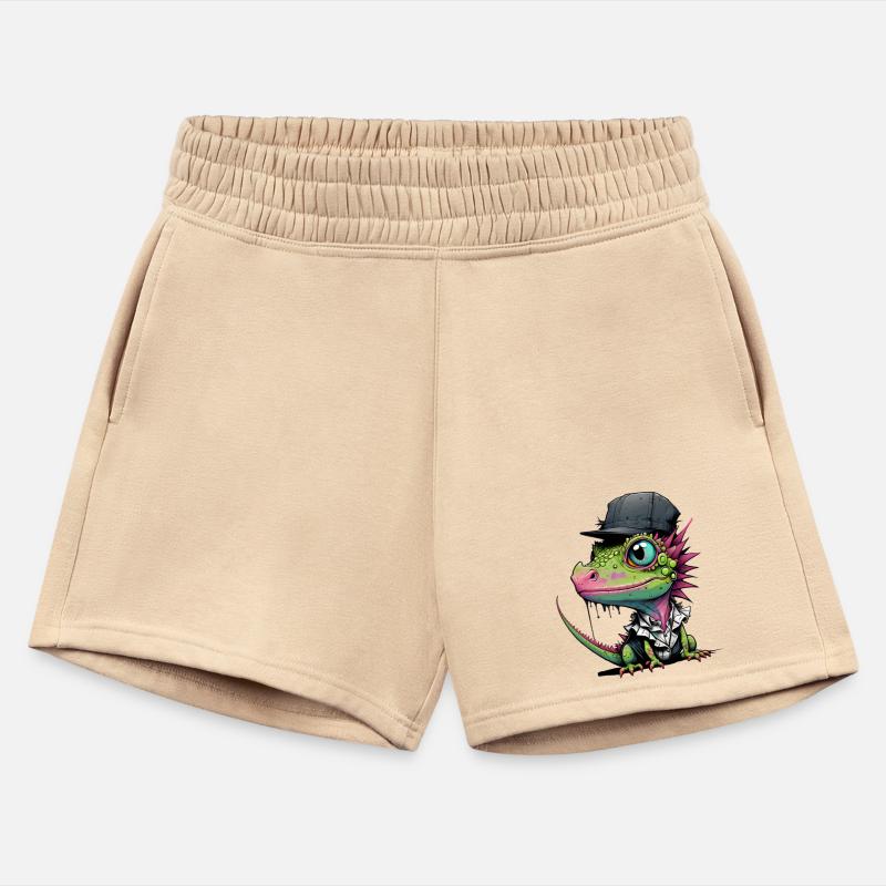 Cute lizard with cap