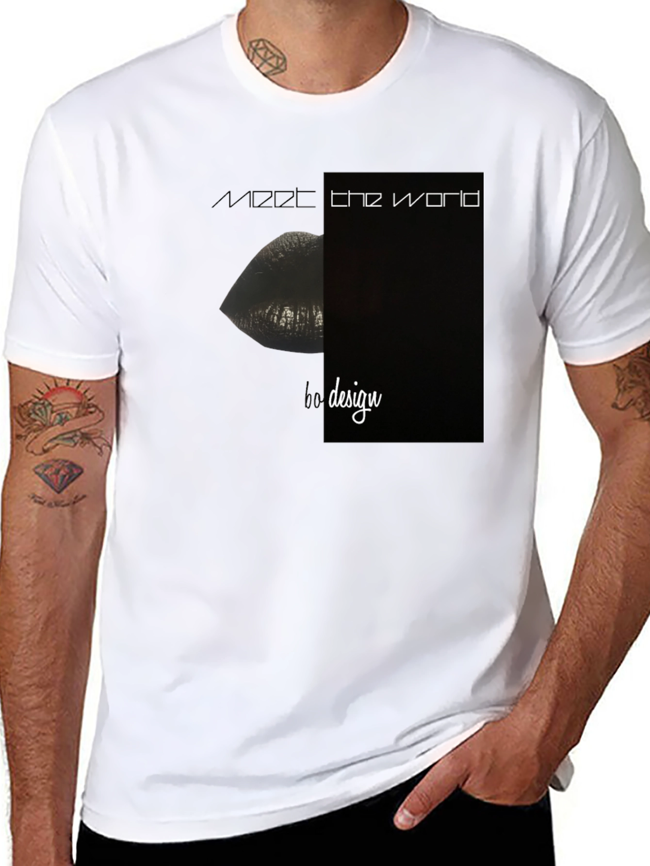 Modern Lips Graphic Black T-Shirt