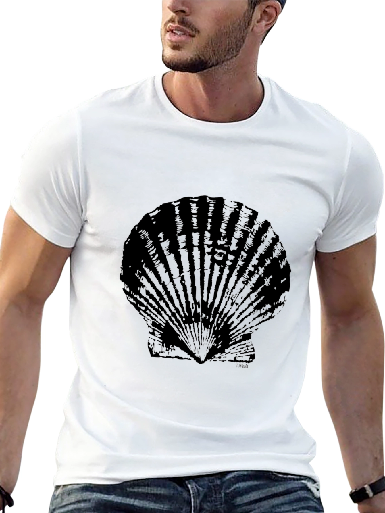 Black Scallop Shell Graphic Tee