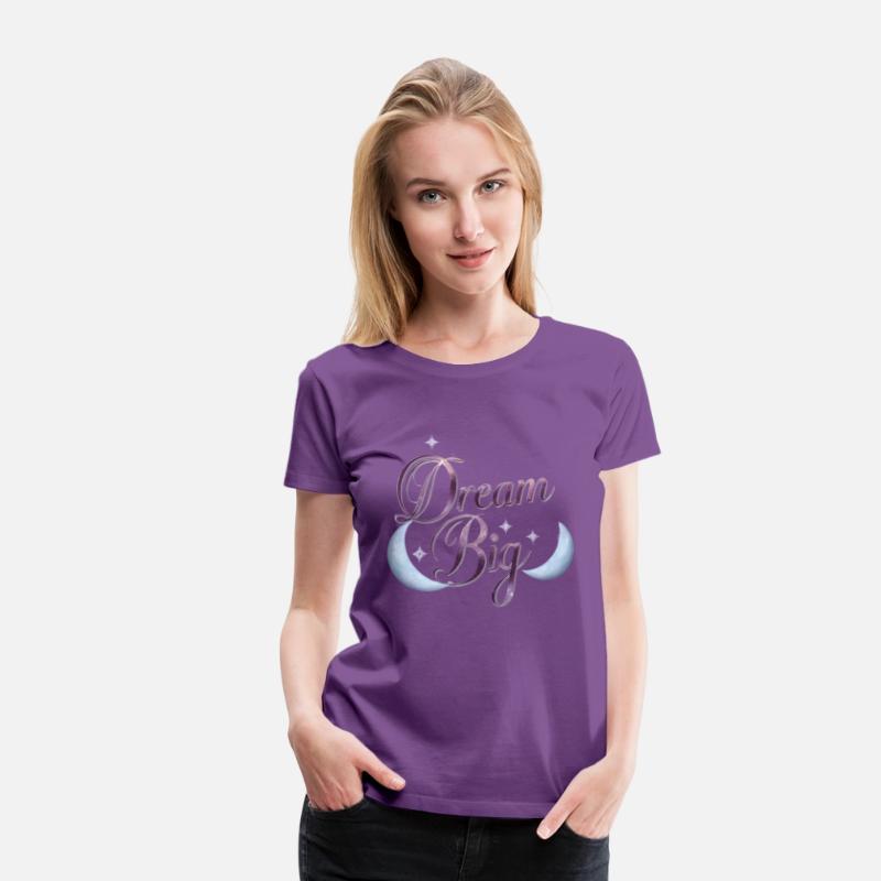 Dream Big T-Shirt – Elegant Pastel Design
