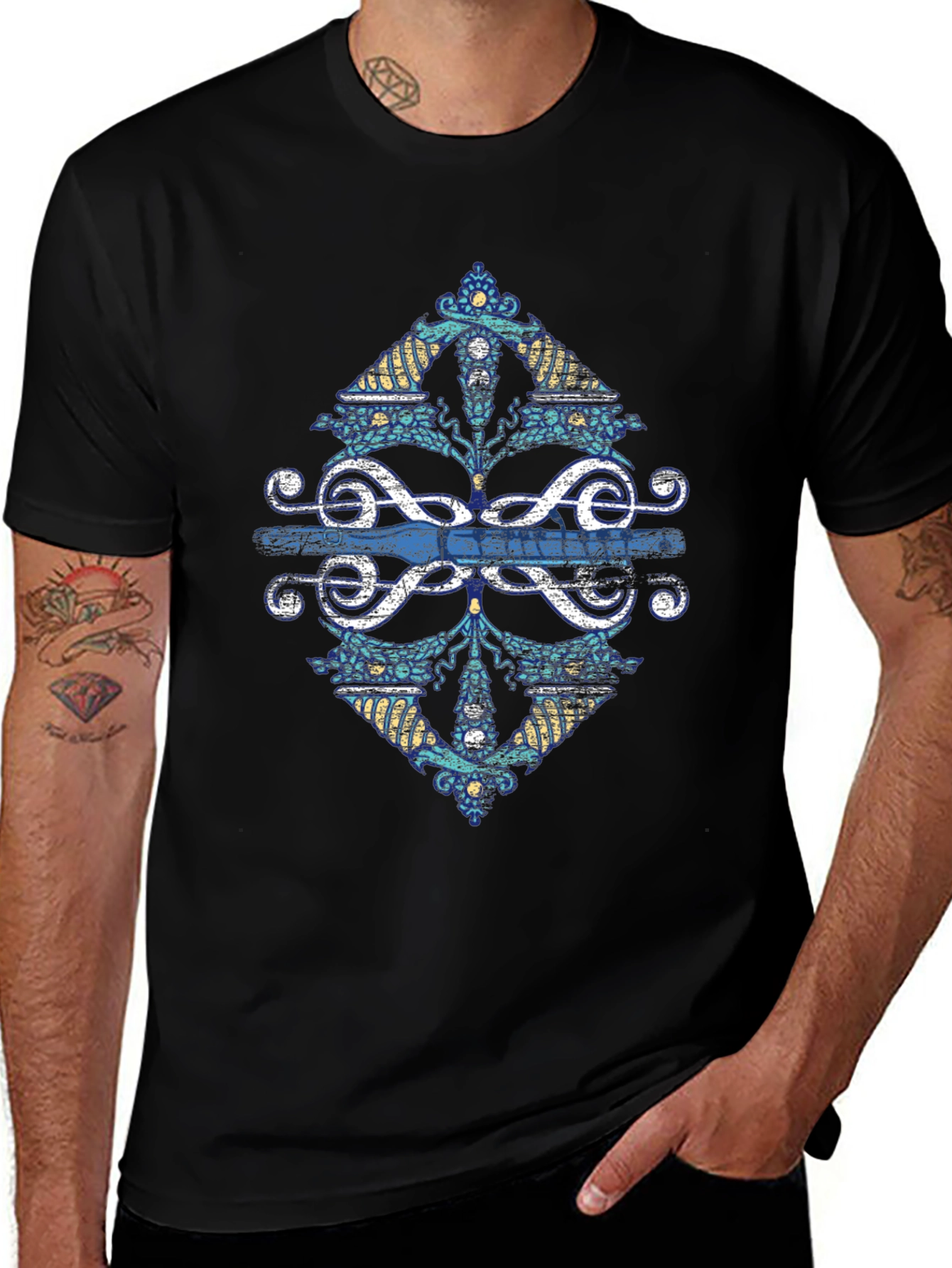 Graphic Treble Clef Diamond Tee - Black