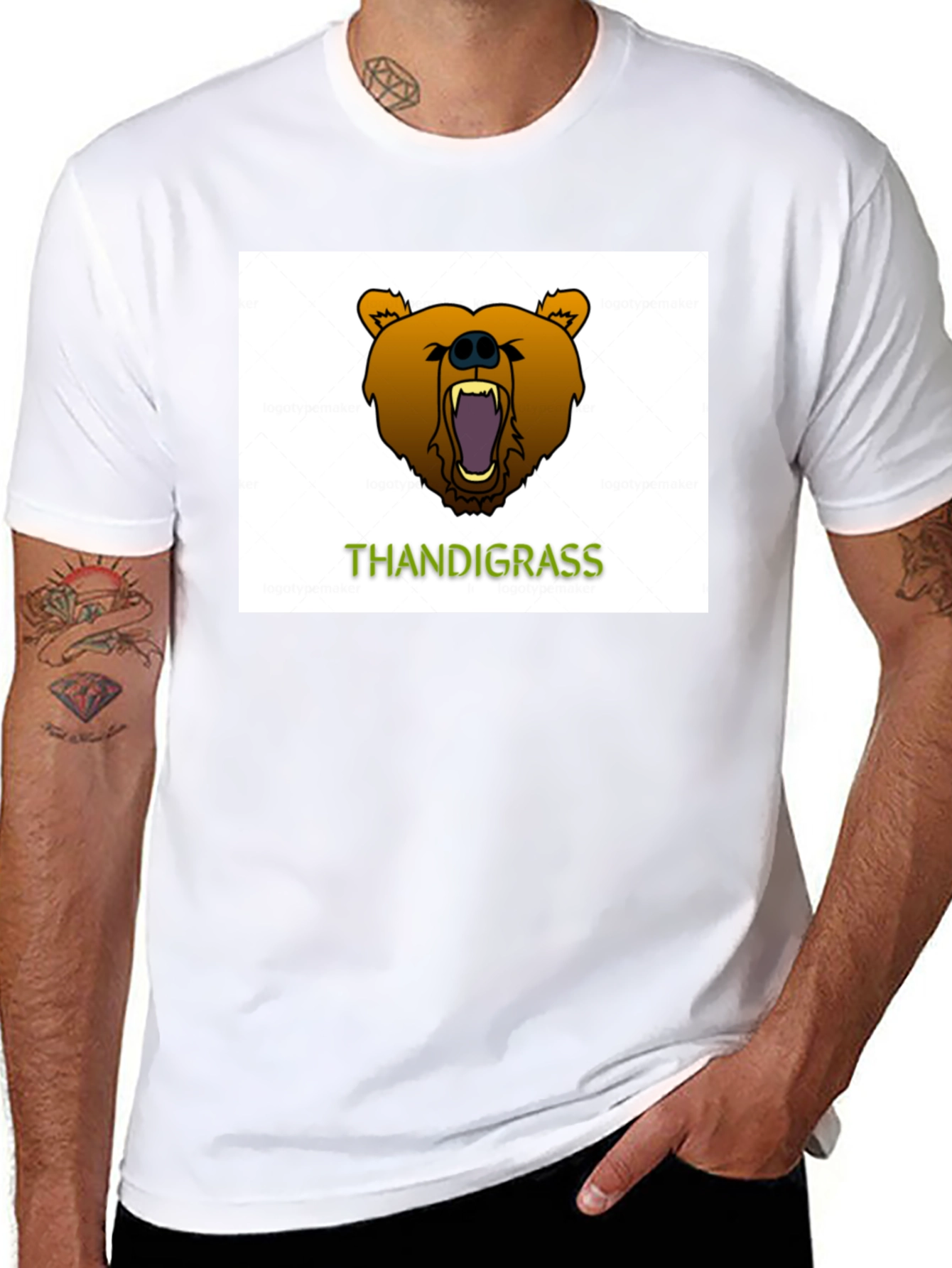 Thandigrass Bear Graphic Black T-Shirt