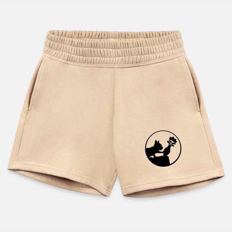 Falls down flower vase