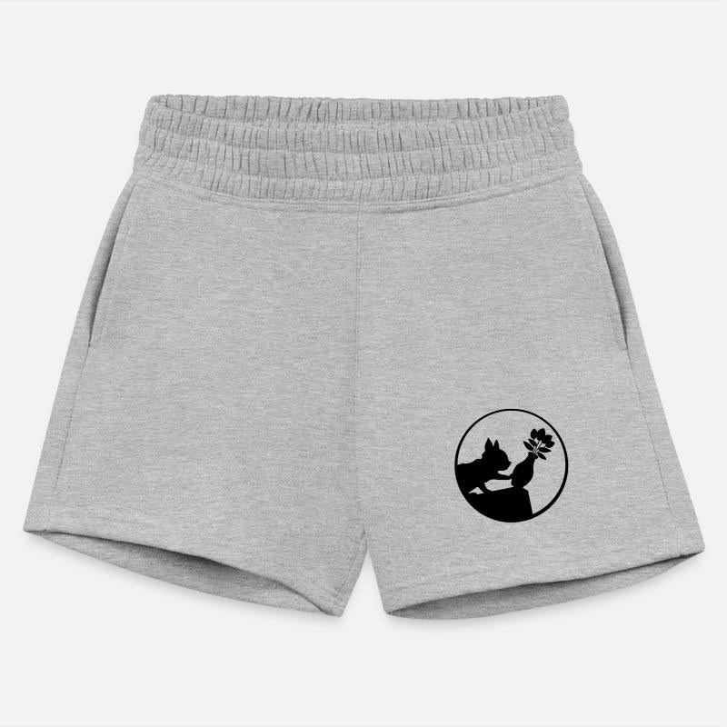 Falls down flower vase