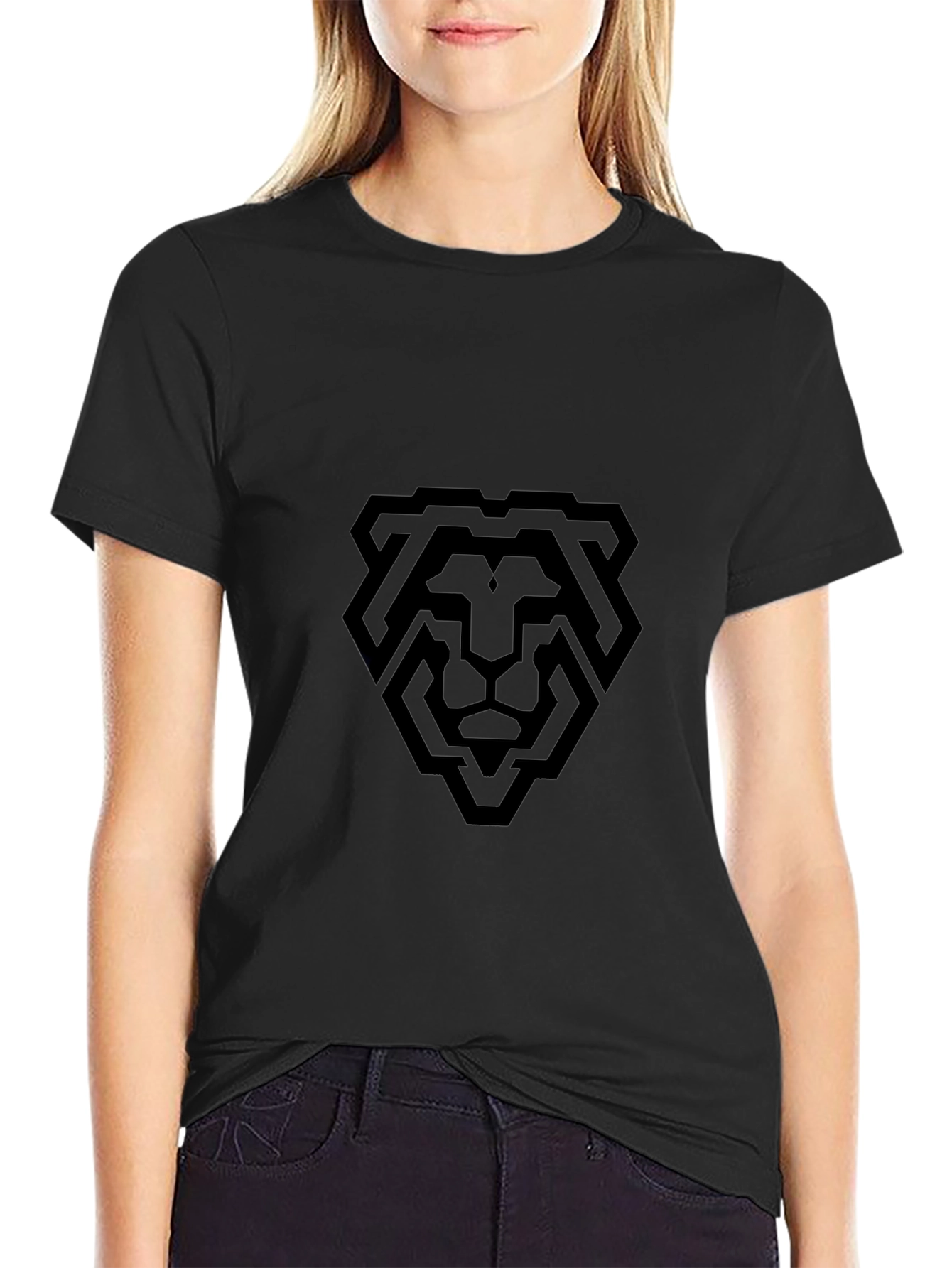 Geometric Lion Graphic Tee - Modern Black T-Shirt