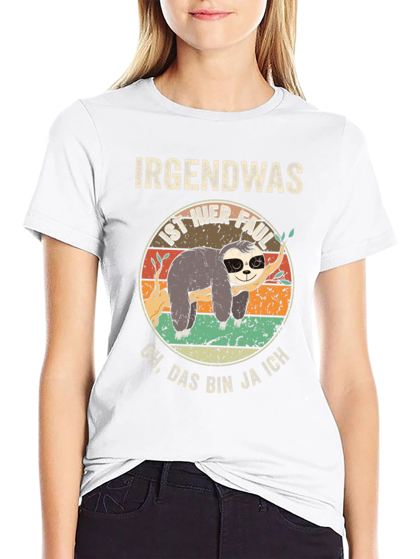 Funny Sloth Graphic T-Shirt - Irgendwas Ist Hier Faul