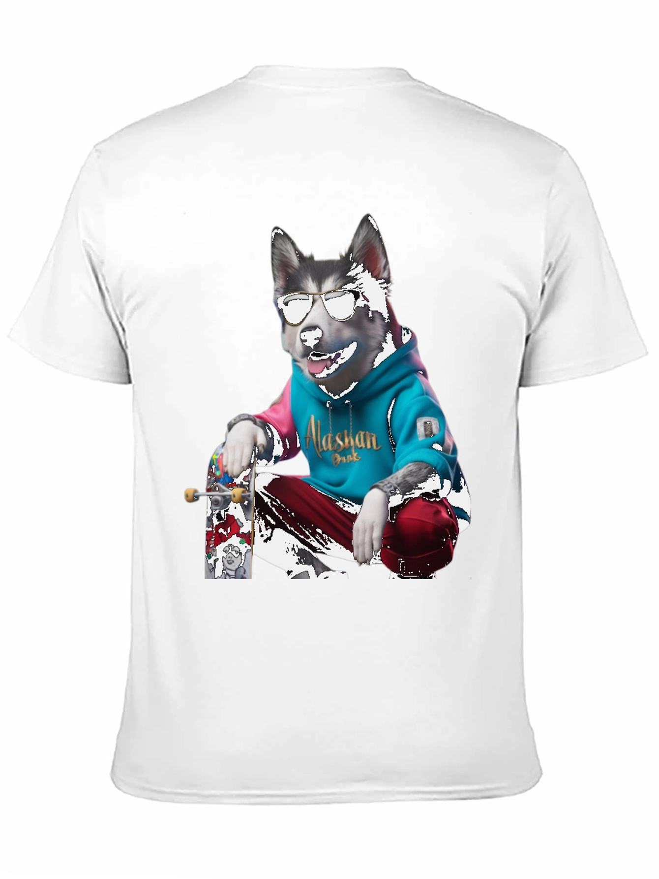 Cool Alaskan Skateboarding Dog Graphic T-Shirt