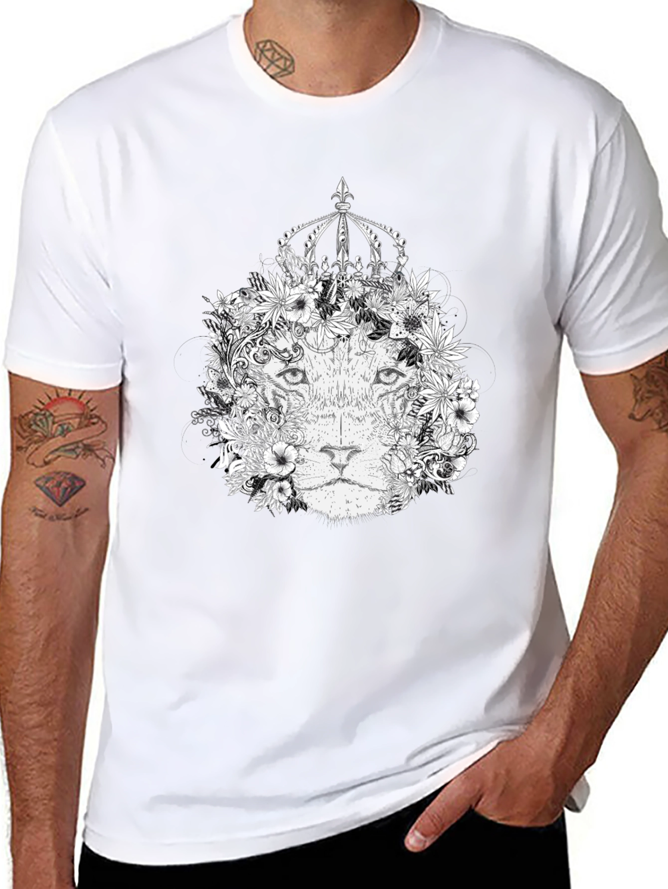 Floral Lion King Graphic Tee - Black