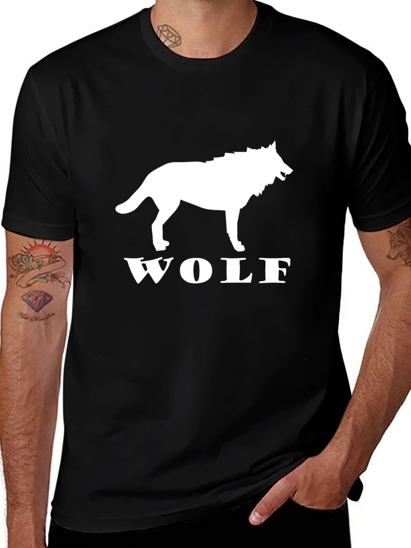 Black Wolf Graphic Tee - Stylish Animal Print Shirt