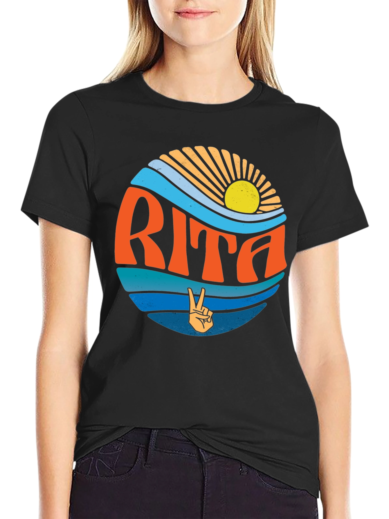 Rita Graphic T-Shirt: Retro Sun & Peace Sign Design