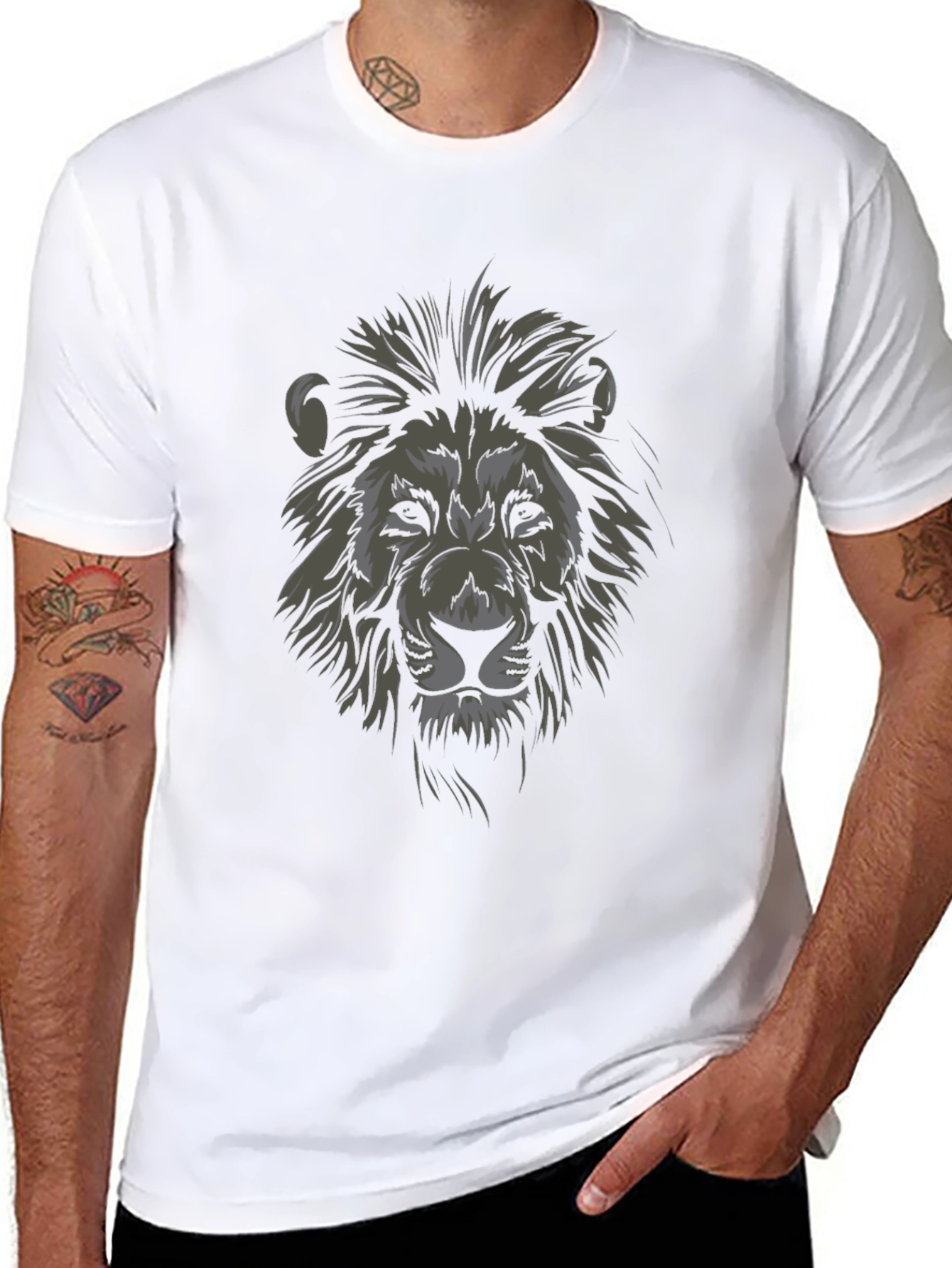 Lion Graphic Tee - Stylish Mens Black T-Shirt