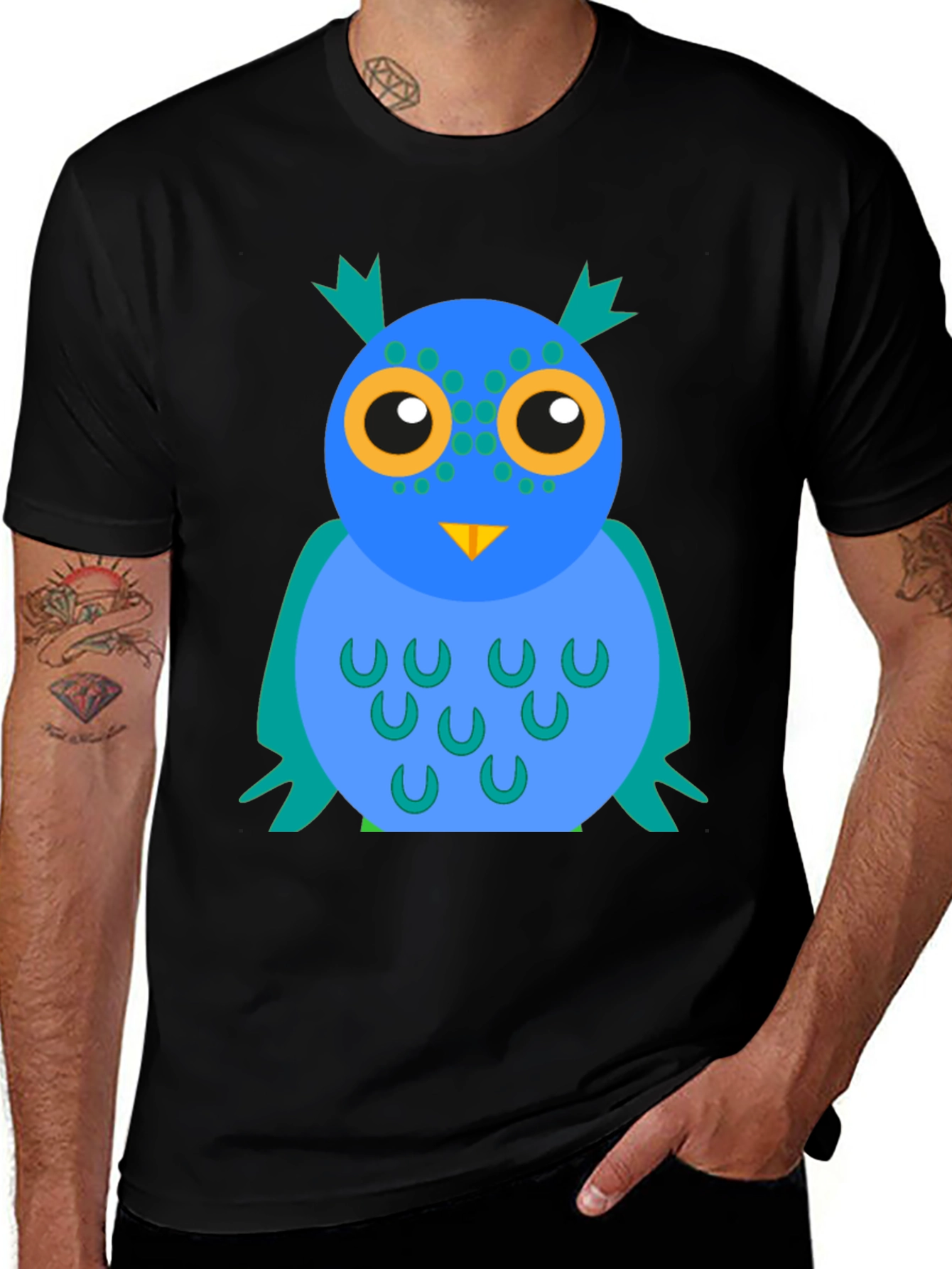 Cute Cartoon Owl T-Shirt - Black