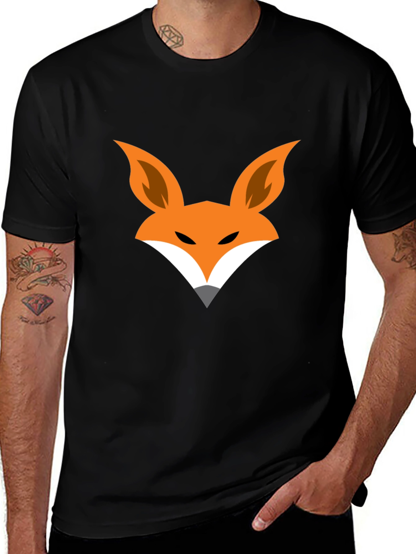 Fox Graphic Black T-Shirt - Modern Style