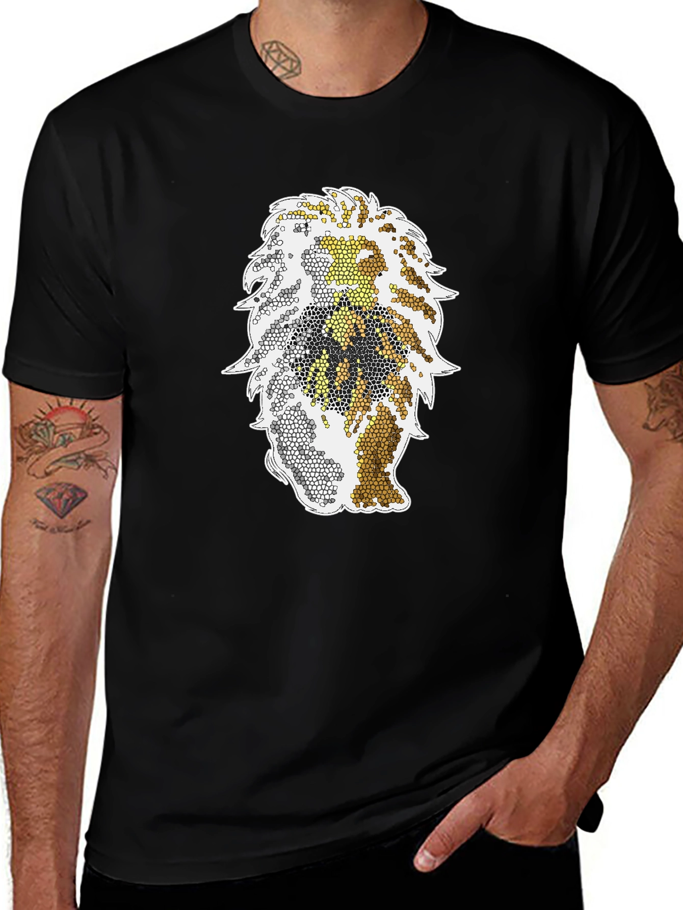 Mosaic Lion Graphic Tee - Stylish Black T-Shirt