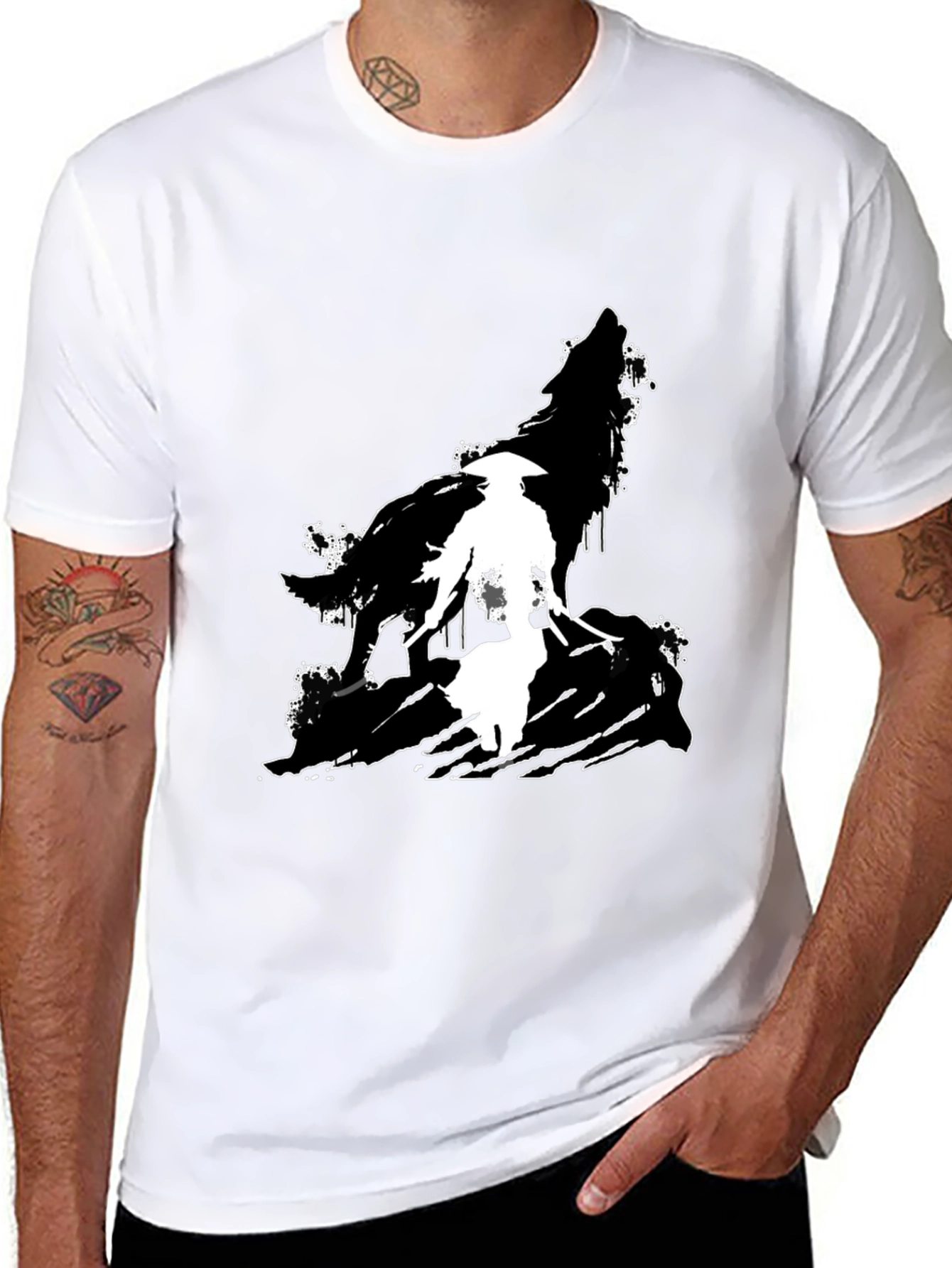 Wolf Silhouette Graphic T-Shirt - Black