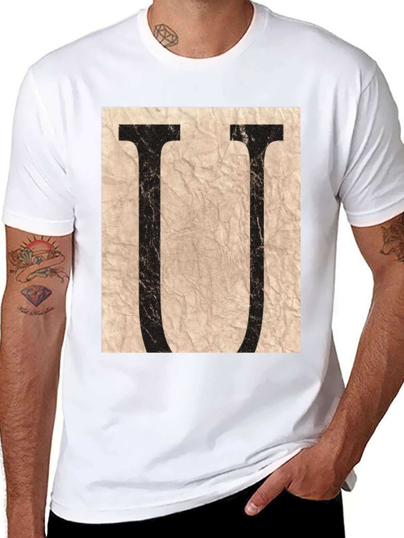 Letter U Graphic Tee - Stylish Unisex T-Shirt