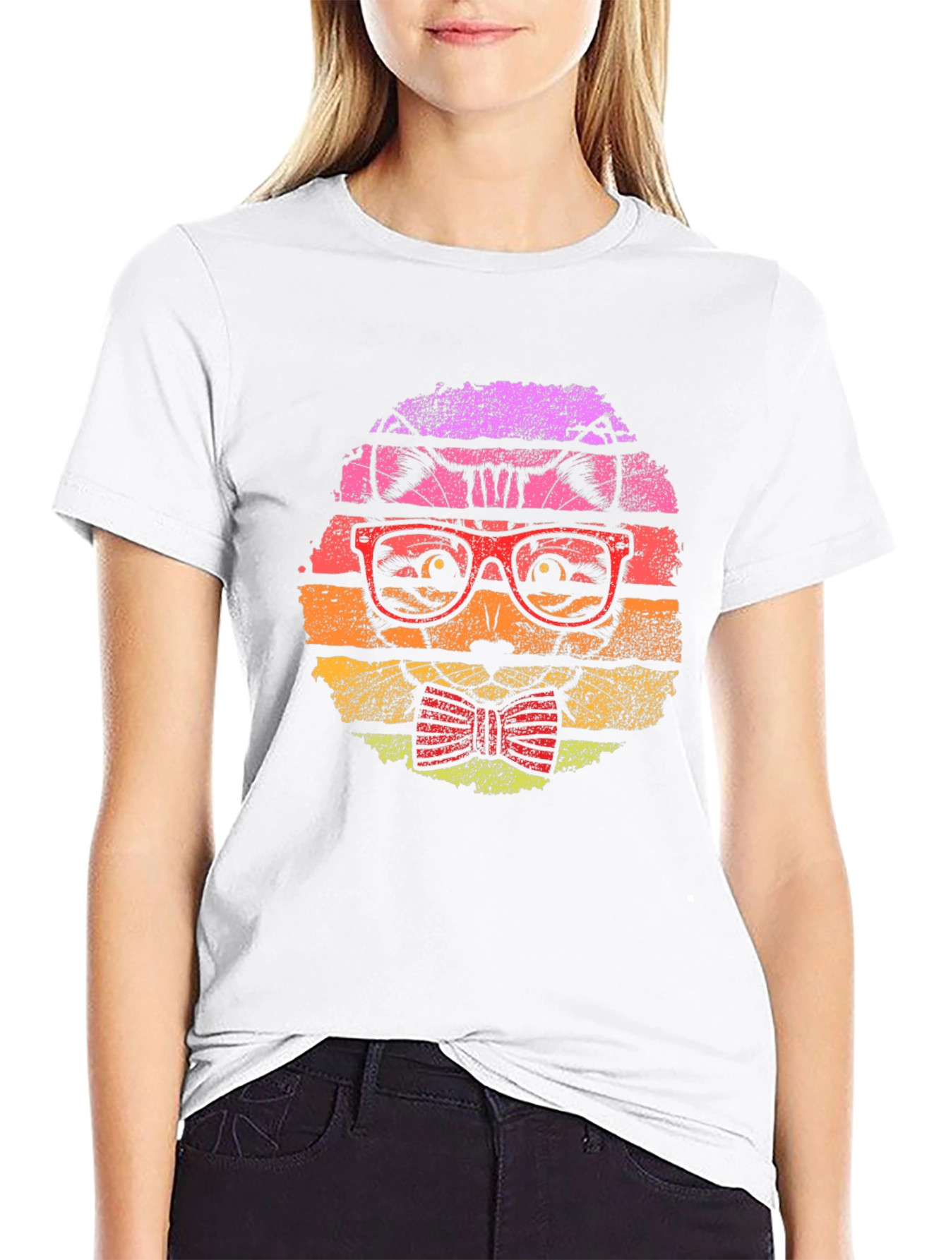 Retro Cat T-Shirt: Hipster Style for Cat Lovers